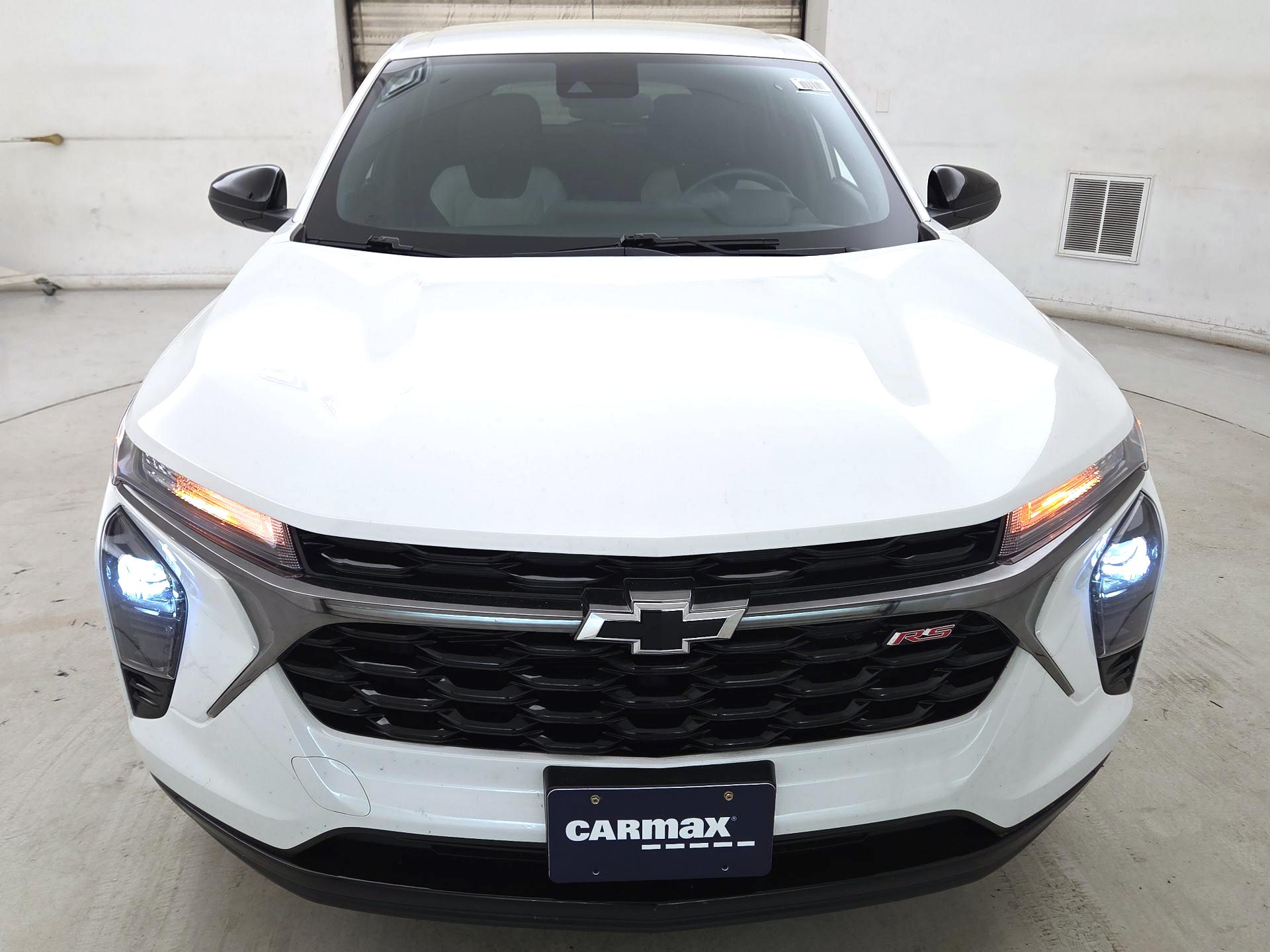 Thumbnail: 2025 Chevrolet Trax - 2