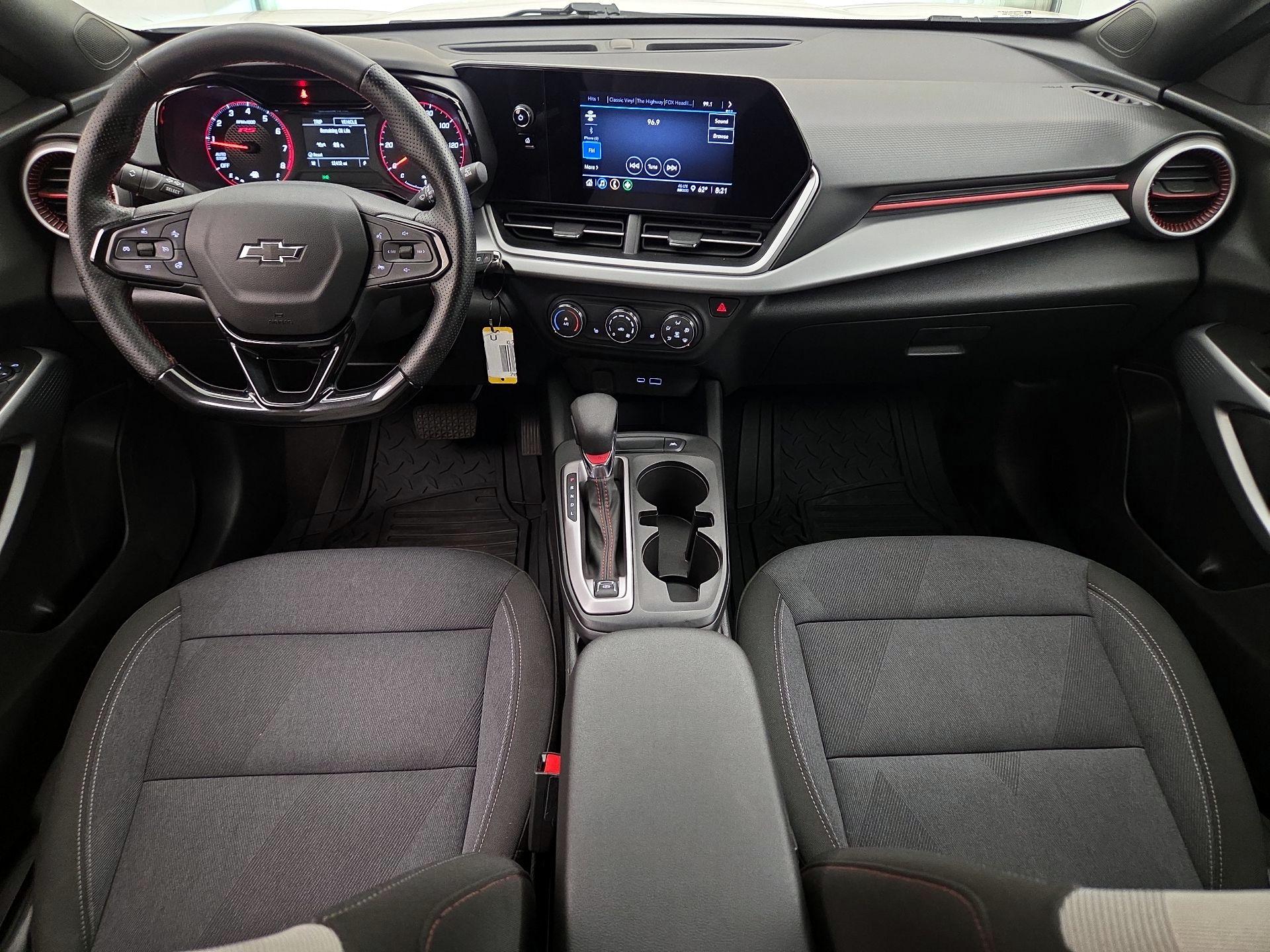 Thumbnail: 2025 Chevrolet Trax - 8