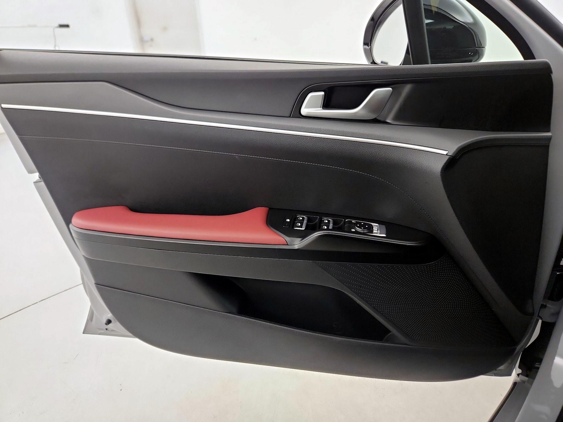 Thumbnail: 2024 Kia K5 - 12