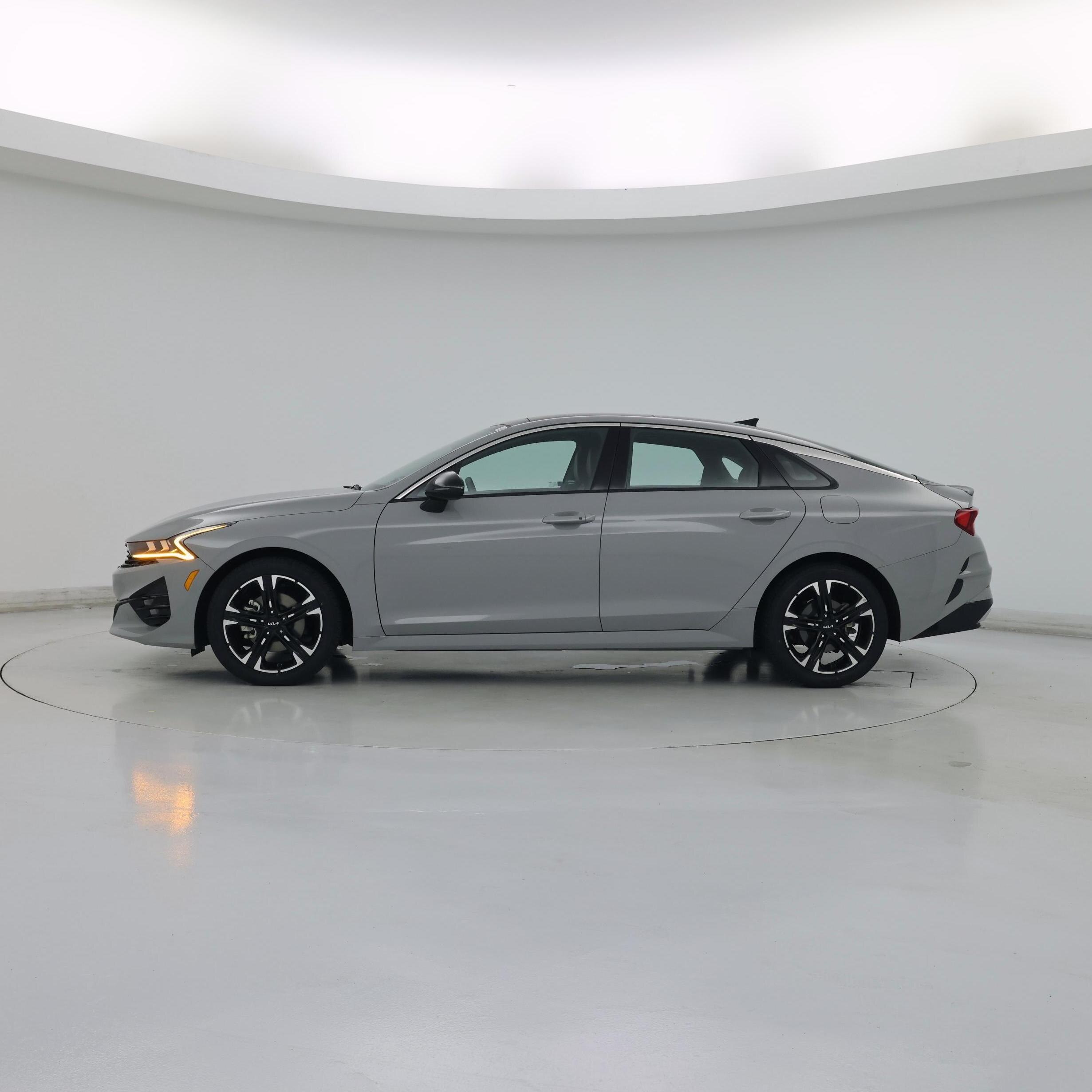 Thumbnail: 2024 Kia K5 - 3