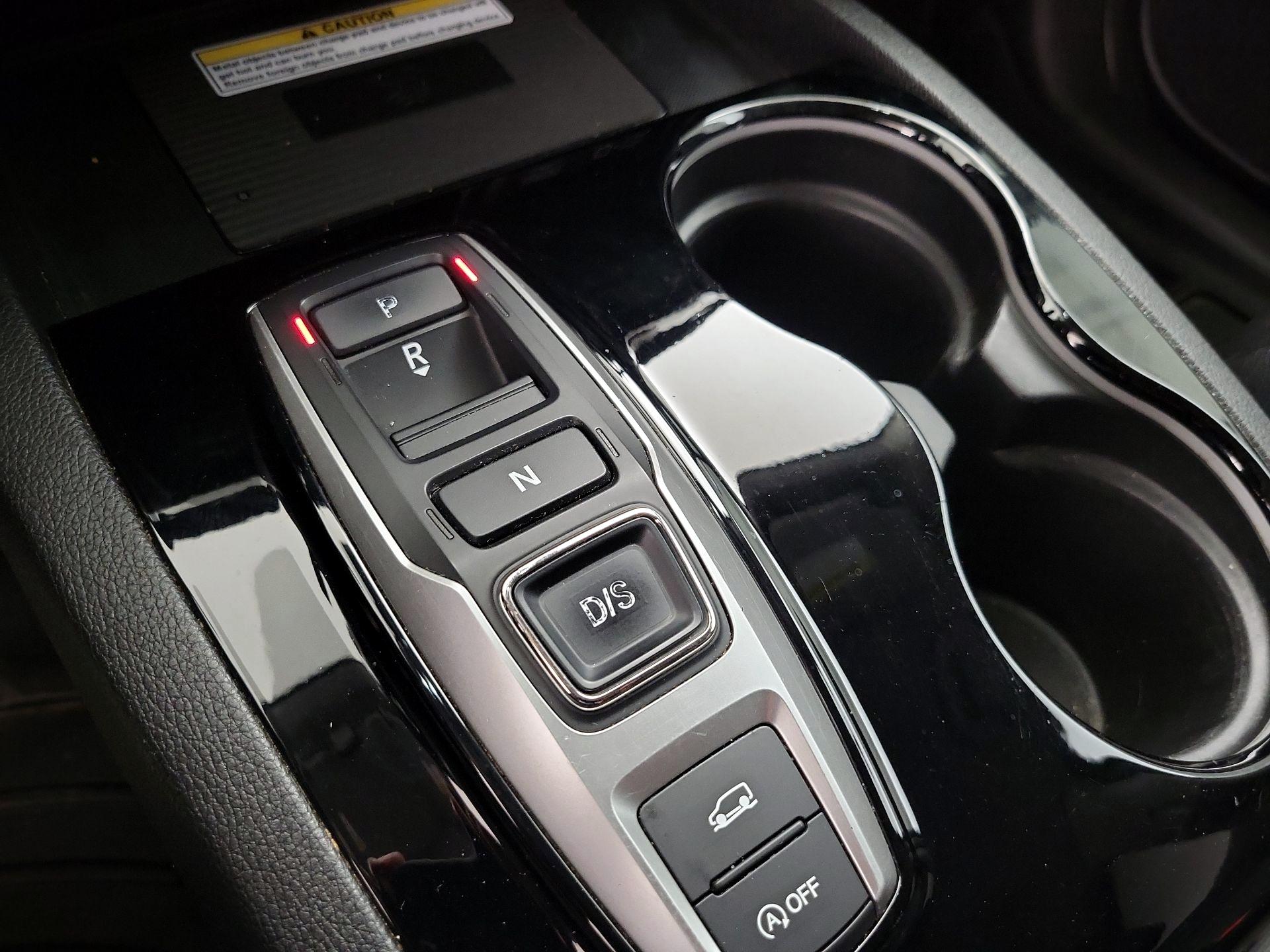 Thumbnail: 2019 Honda Pilot - 18