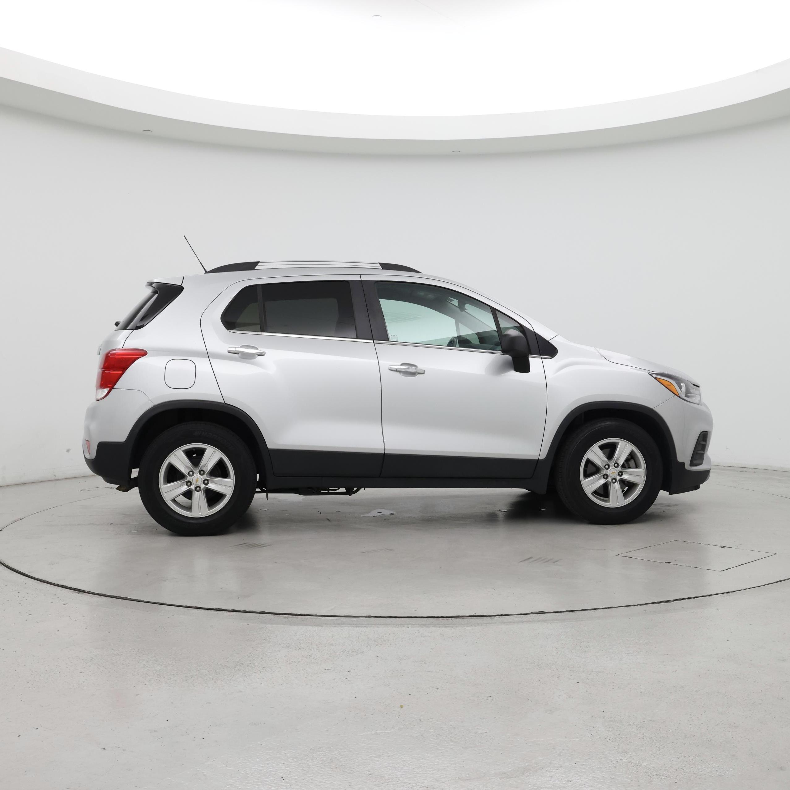 Thumbnail: 2019 Chevrolet Trax - 7