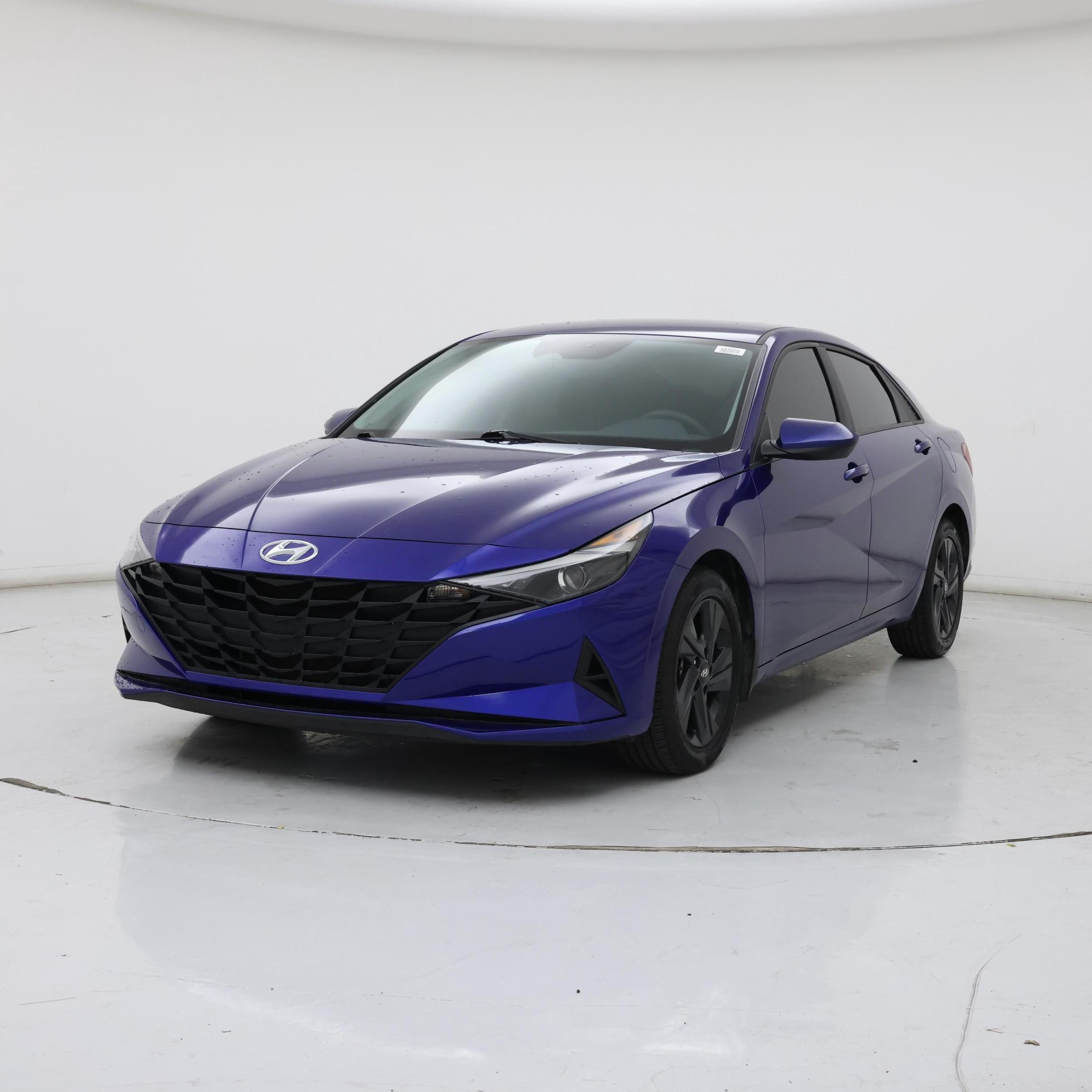 Thumbnail: 2023 Hyundai Elantra - 4