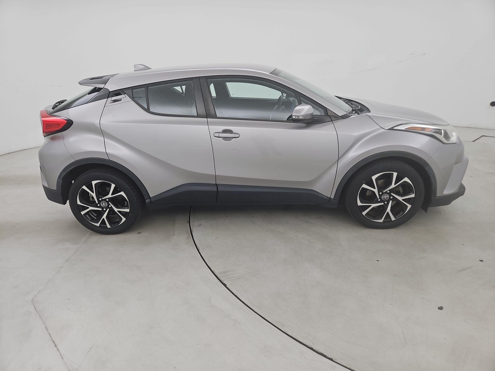 Thumbnail: 2019 Toyota C-HR - 4