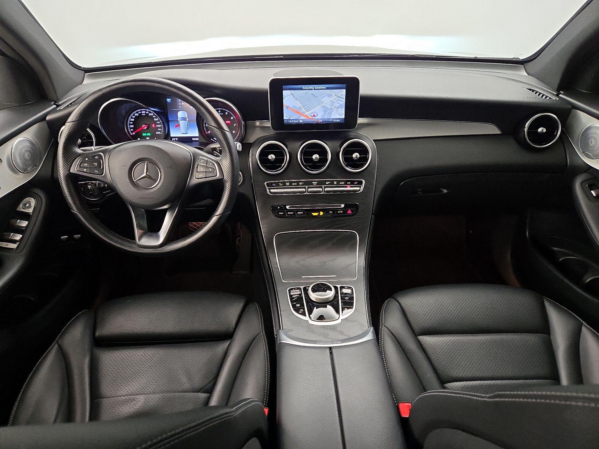Thumbnail: 2019 Mercedes-Benz GLC - 9