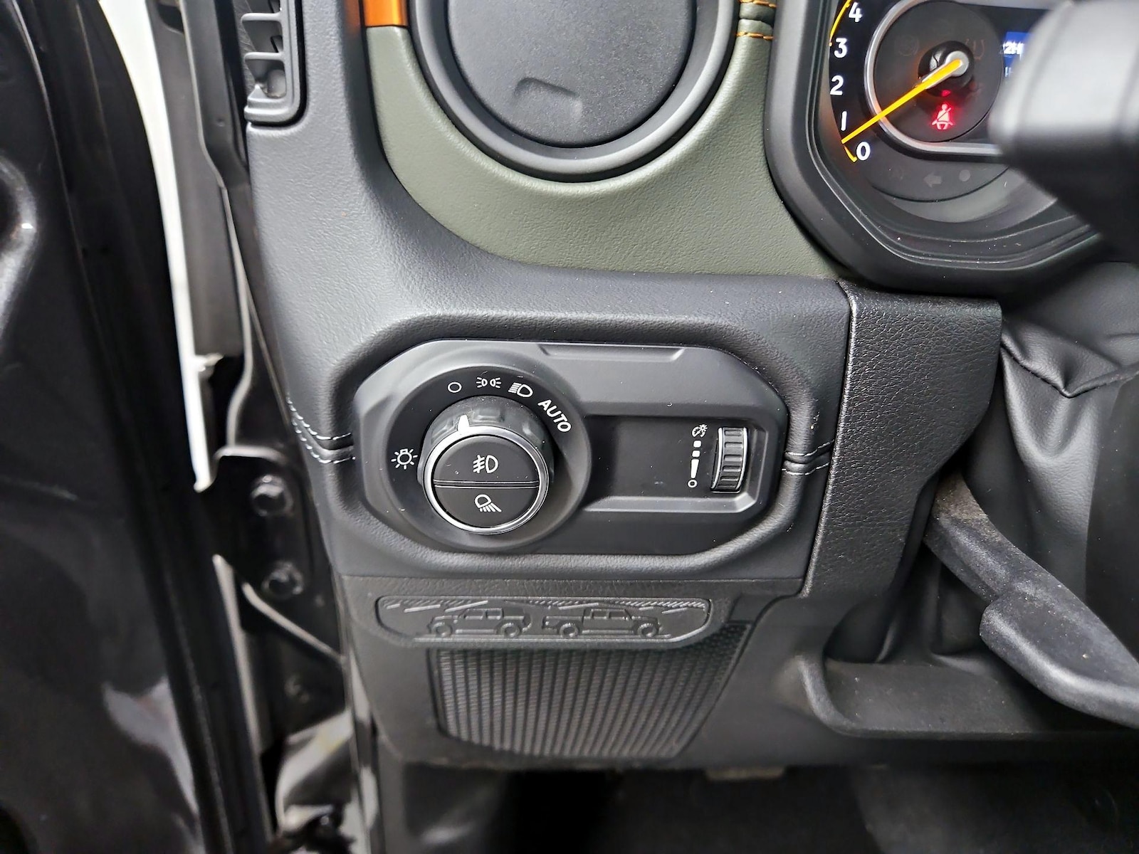 2024 Jeep Gladiator Mojave X - Photo 14