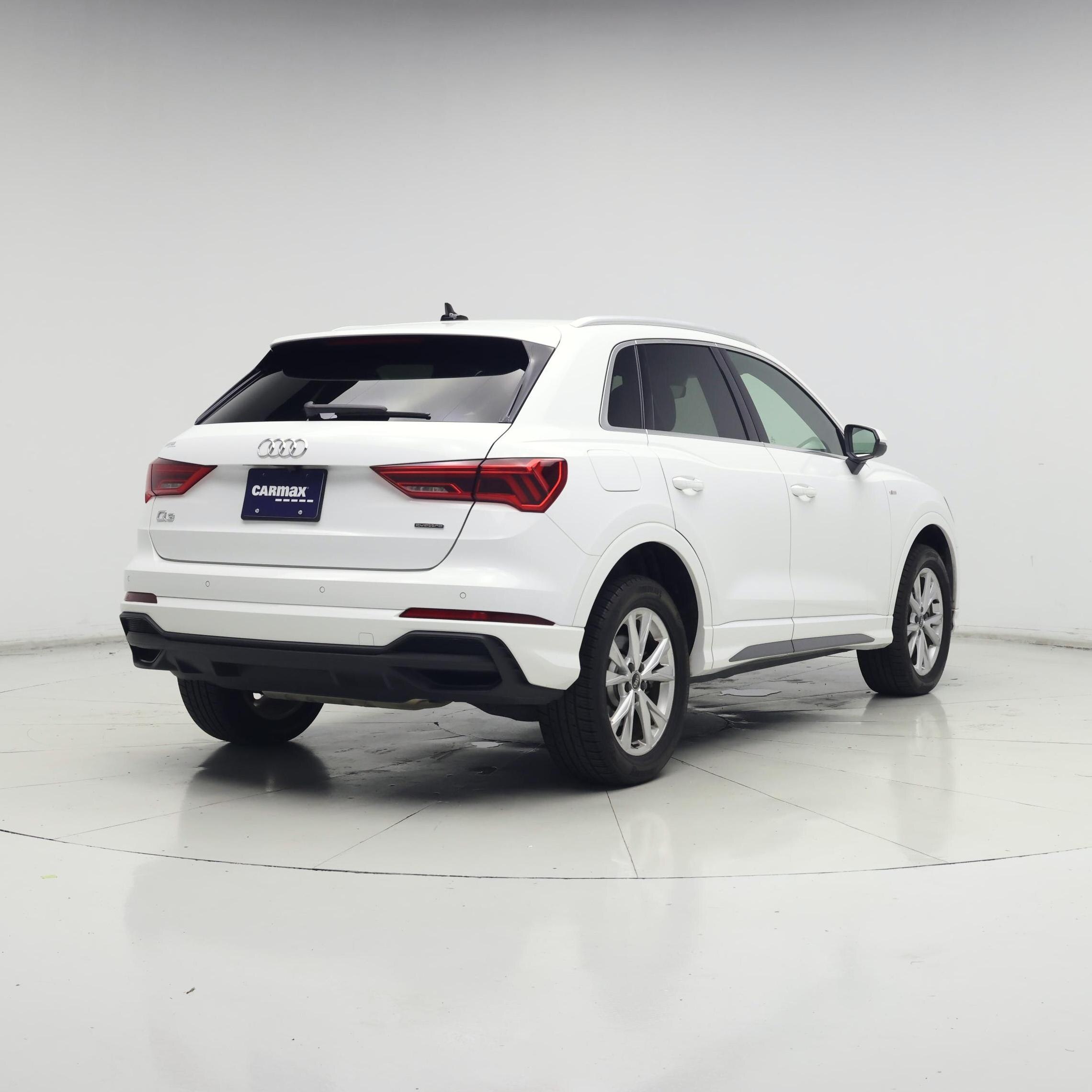 Thumbnail: 2022 Audi Q3 - 8