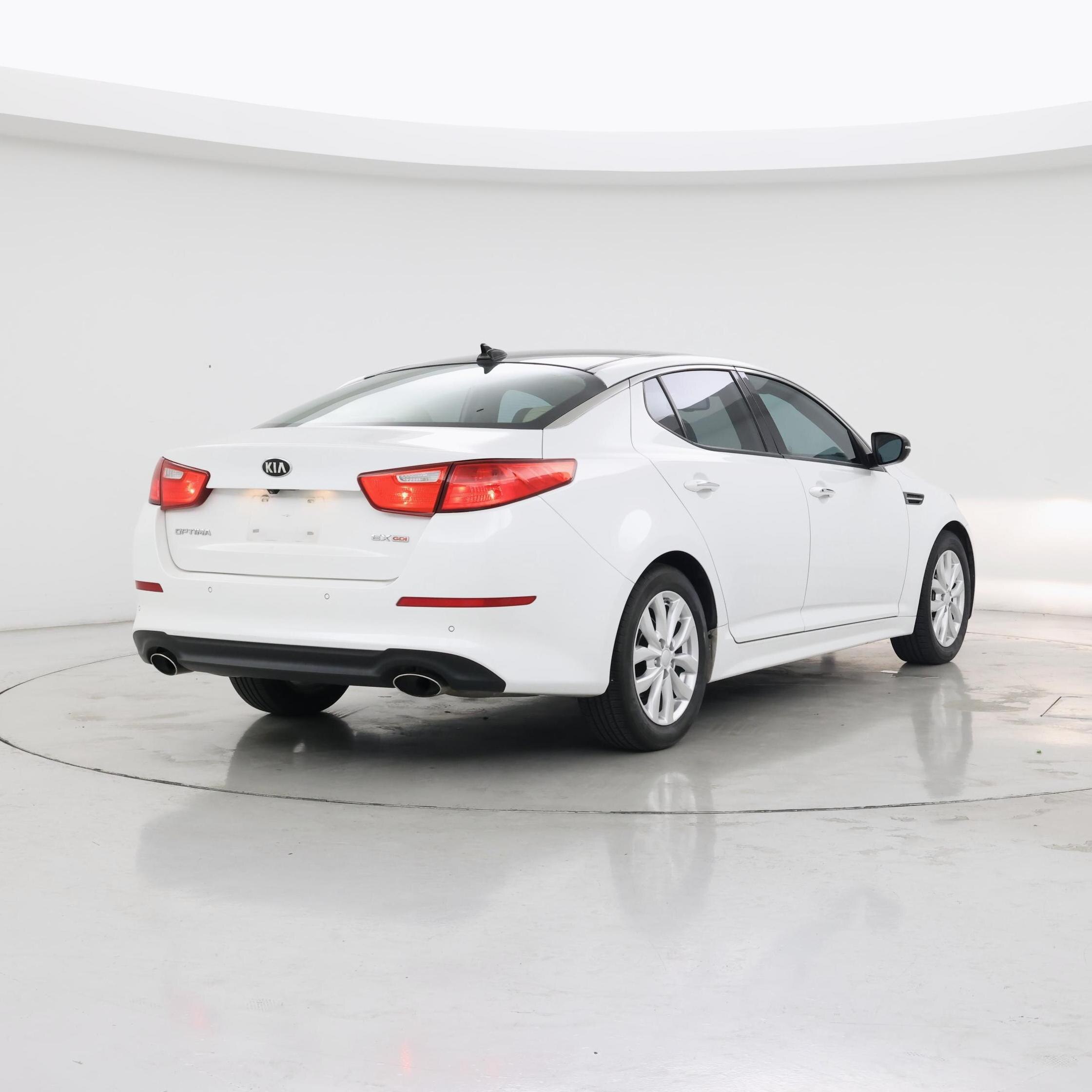 Thumbnail: 2015 Kia Optima - 8