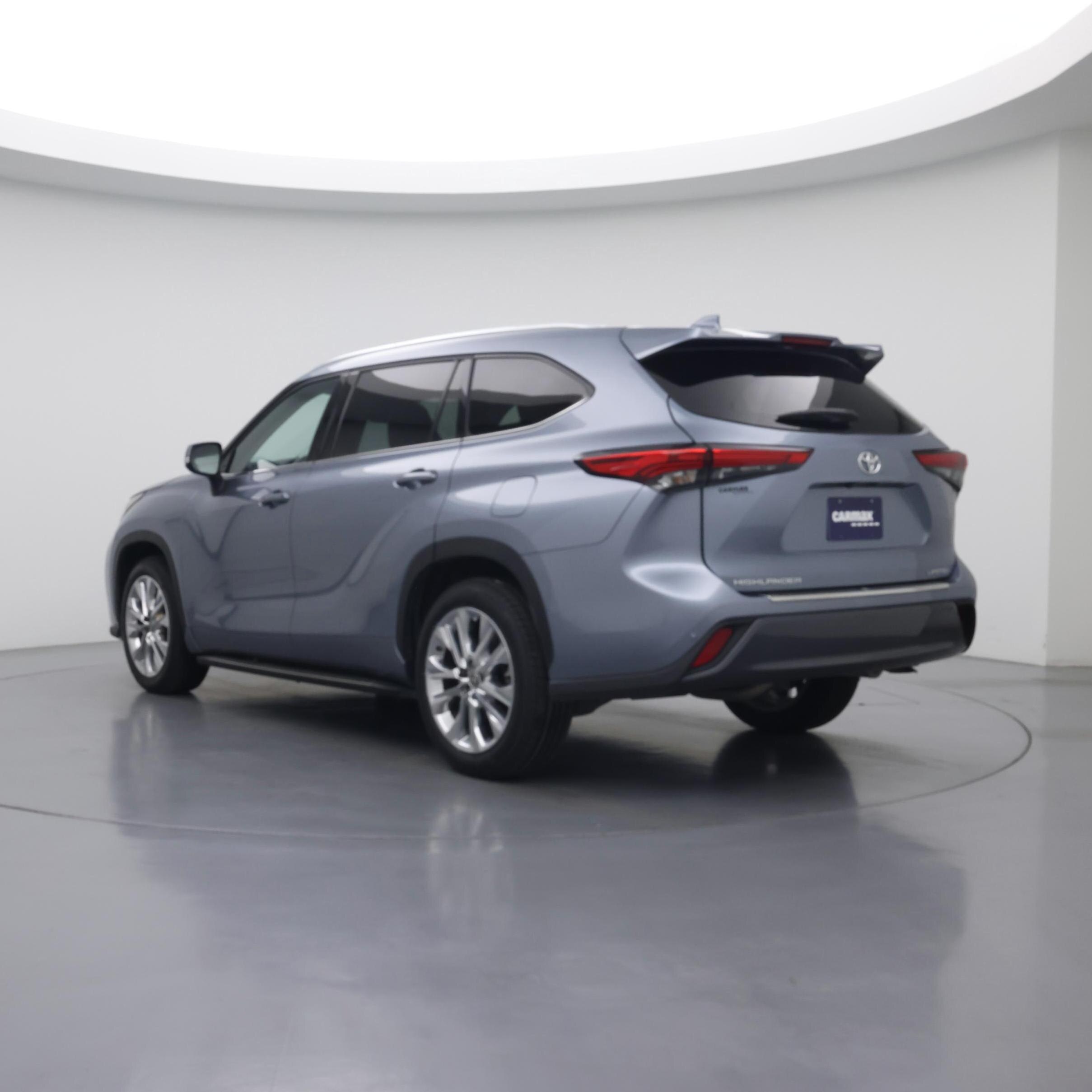 Thumbnail: 2020 Toyota Highlander - 2