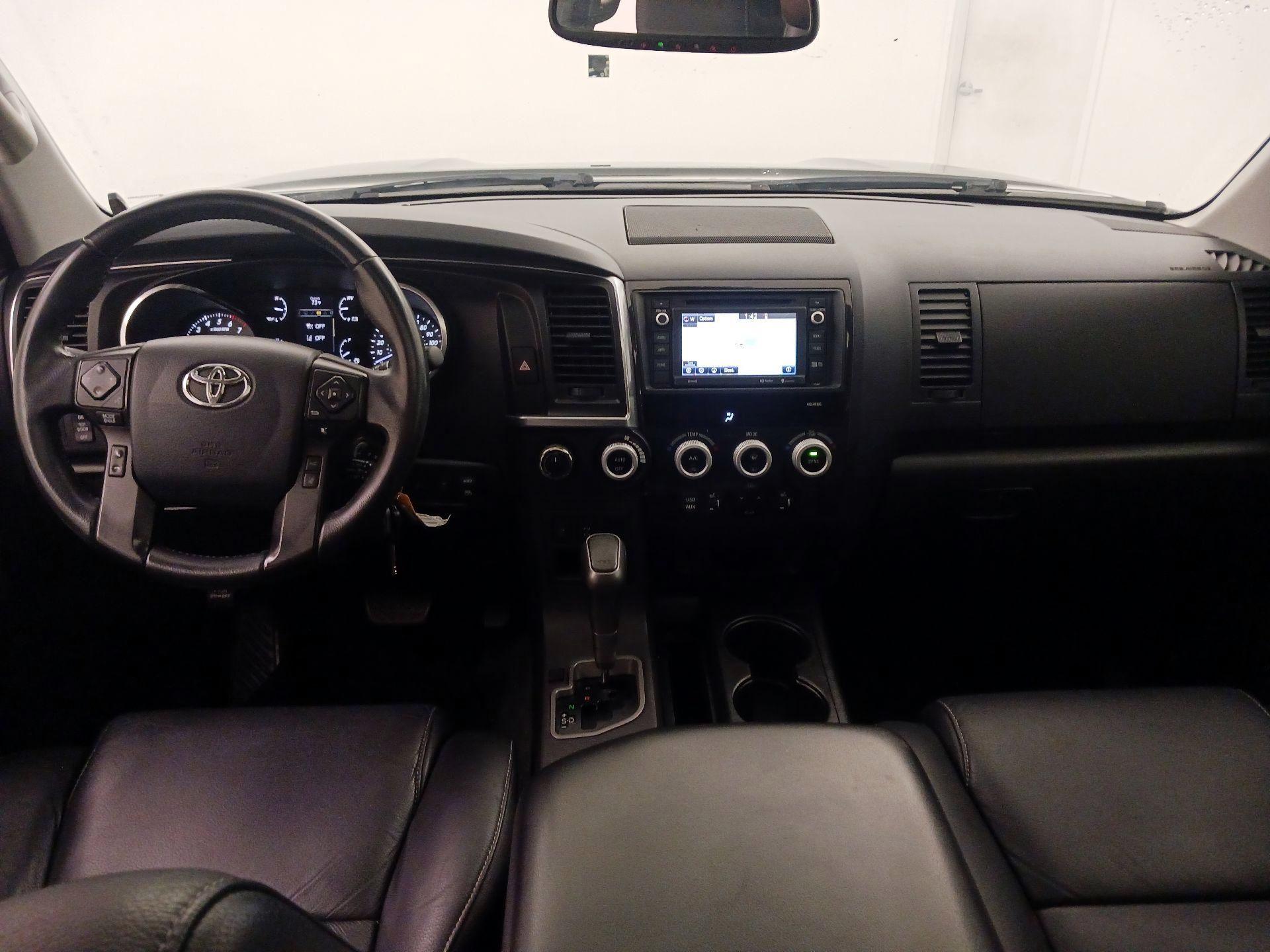 Thumbnail: 2018 Toyota Sequoia - 9