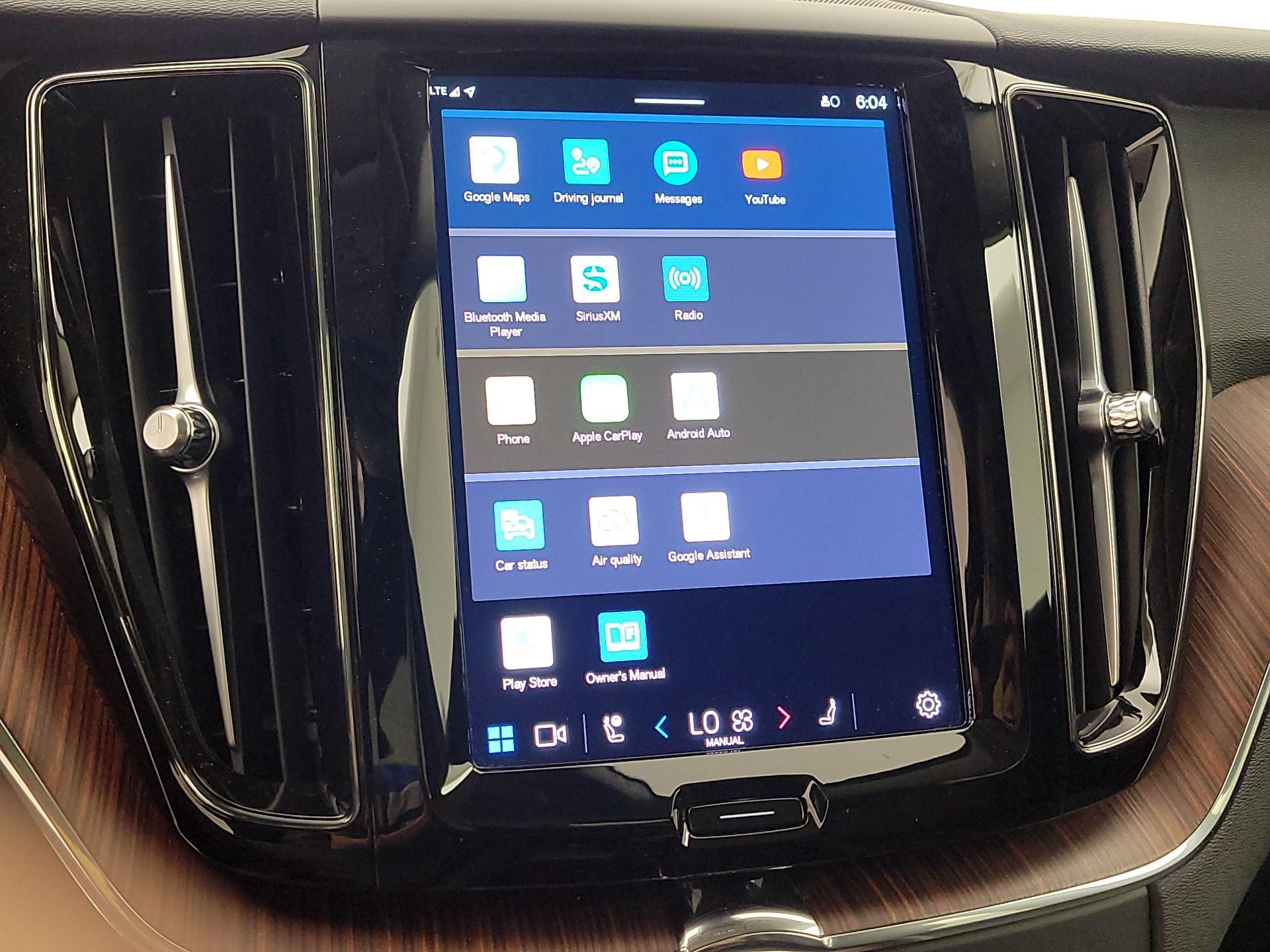Thumbnail: 2024 Volvo XC60 - 15