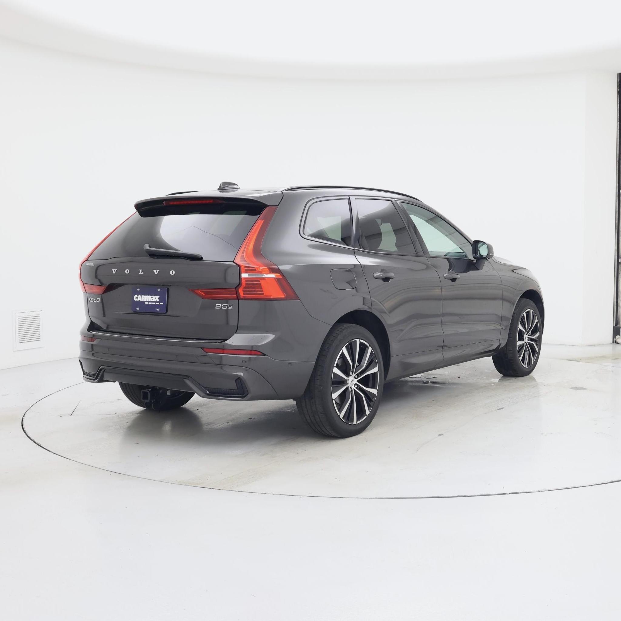 Thumbnail: 2024 Volvo XC60 - 8