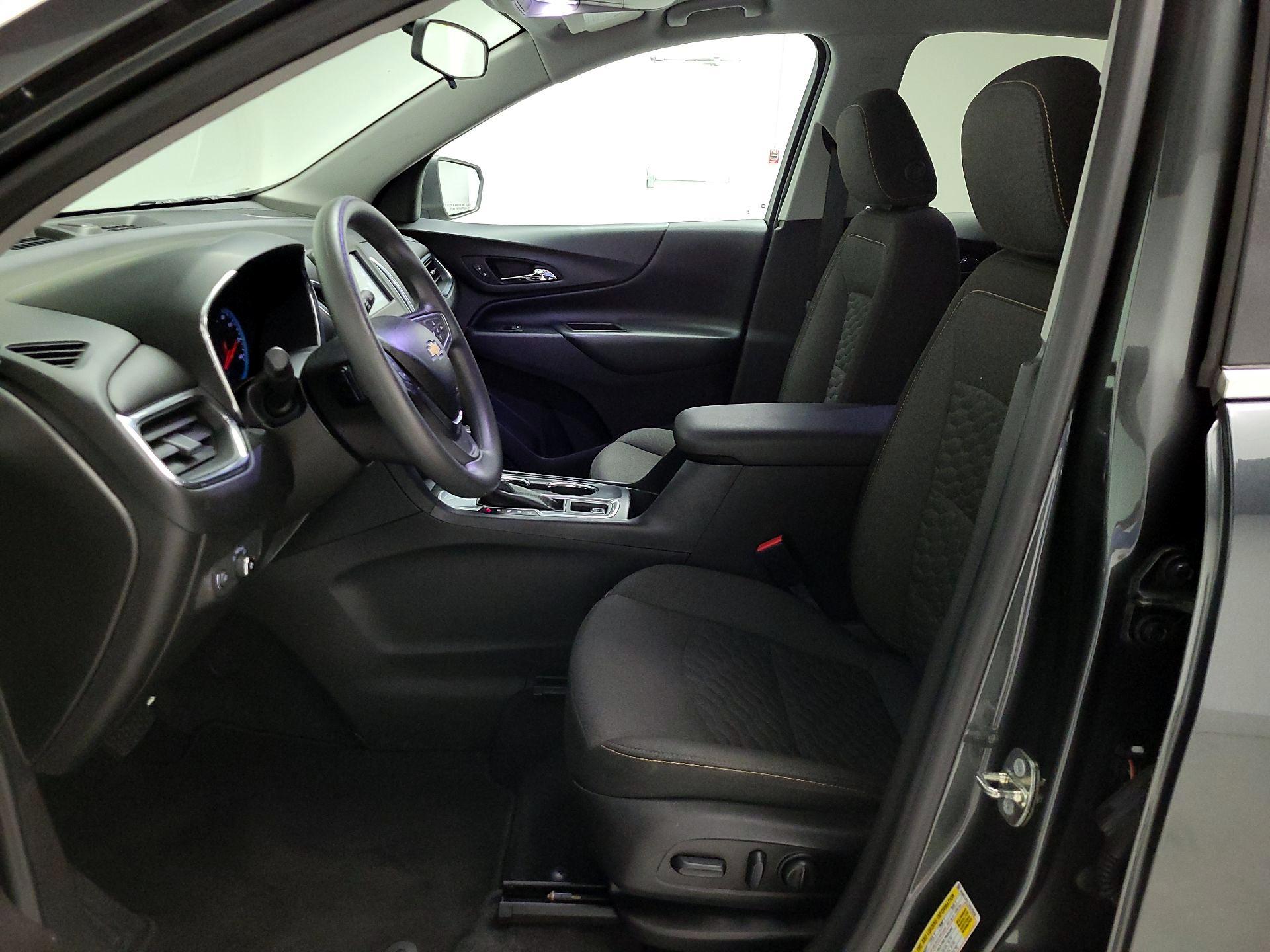 Thumbnail: 2018 Chevrolet Equinox - 11