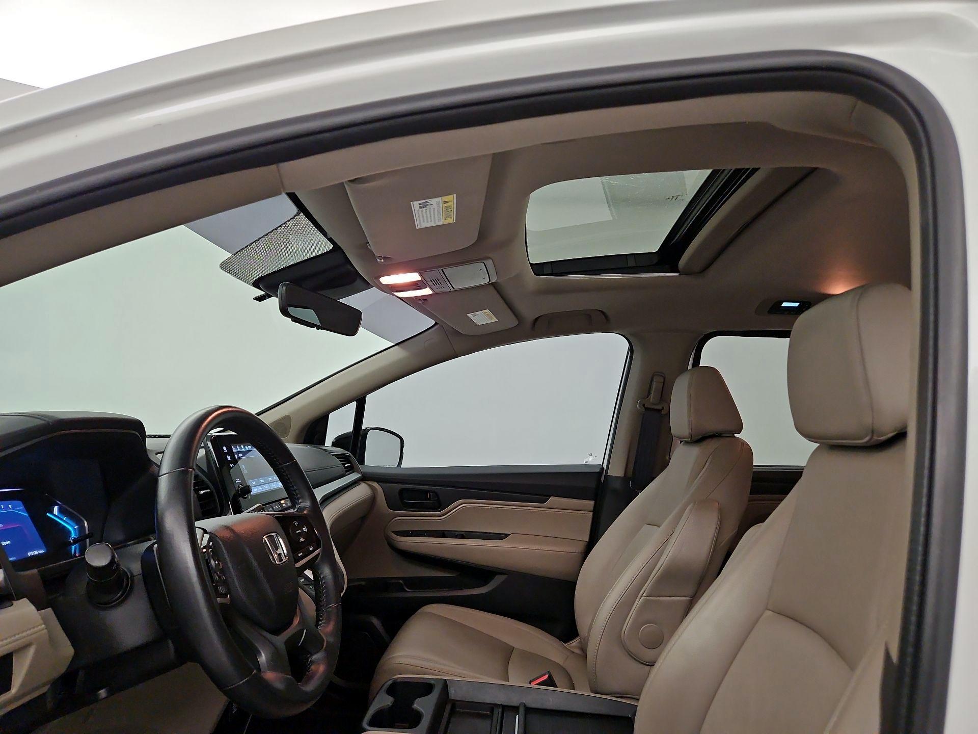 Thumbnail: 2020 Honda Odyssey - 17