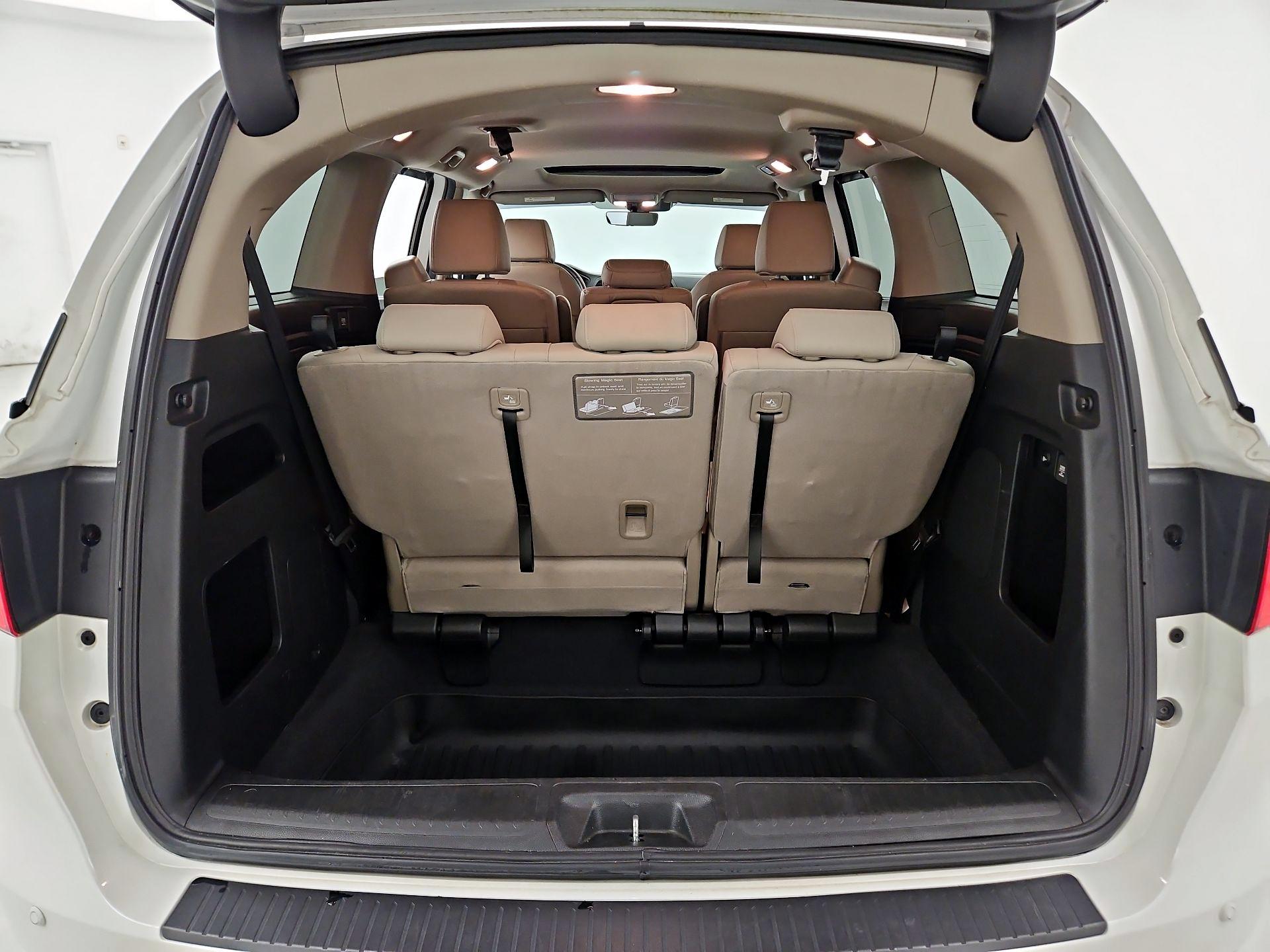 Thumbnail: 2020 Honda Odyssey - 20