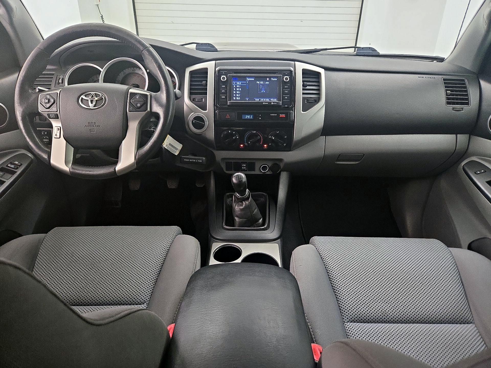 Thumbnail: 2014 Toyota Tacoma - 9