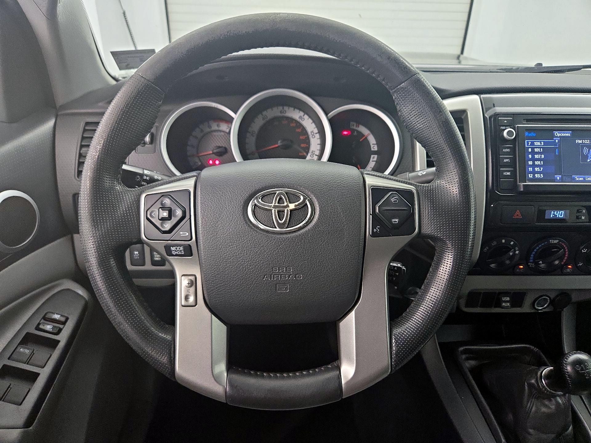 Thumbnail: 2014 Toyota Tacoma - 10