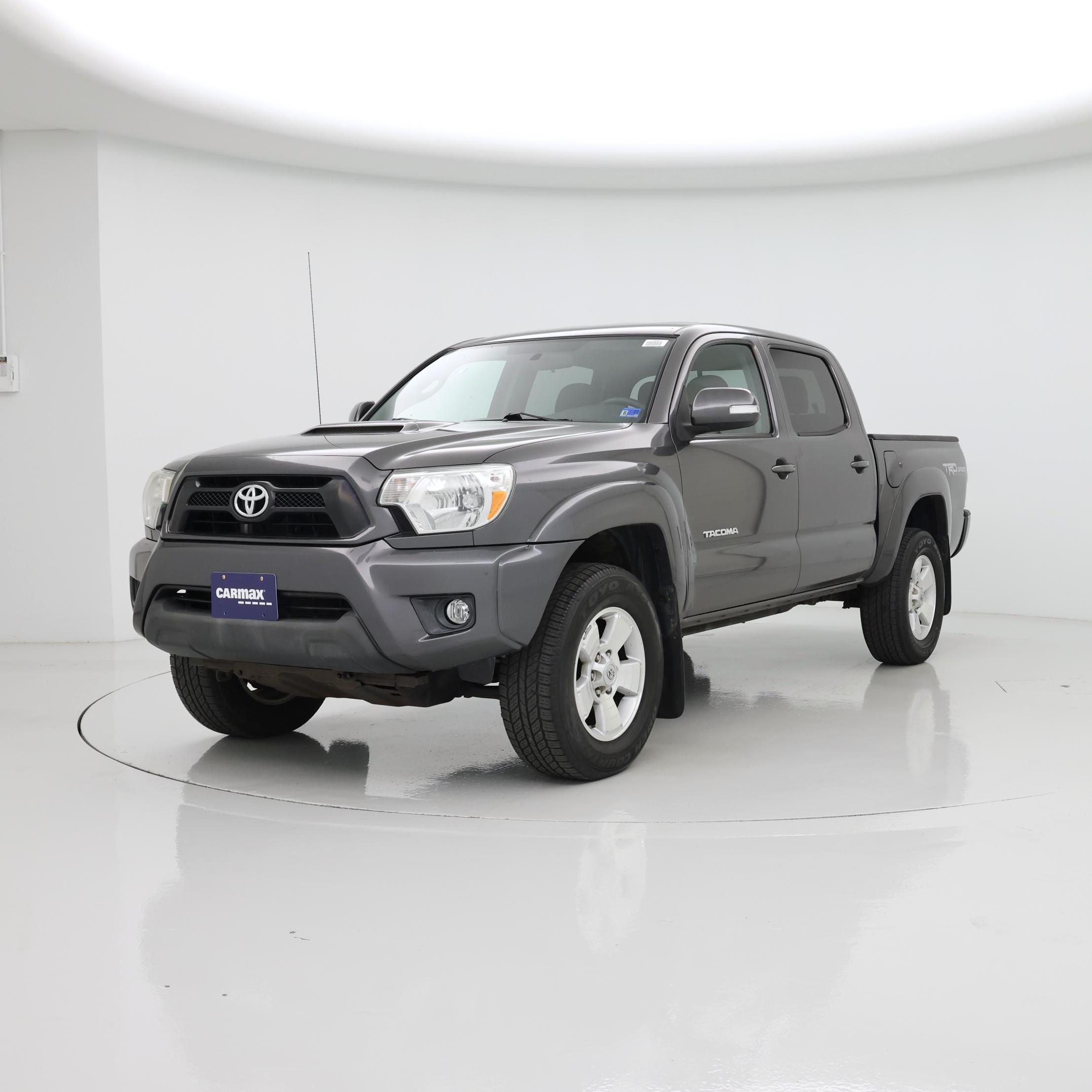 Thumbnail: 2014 Toyota Tacoma - 4