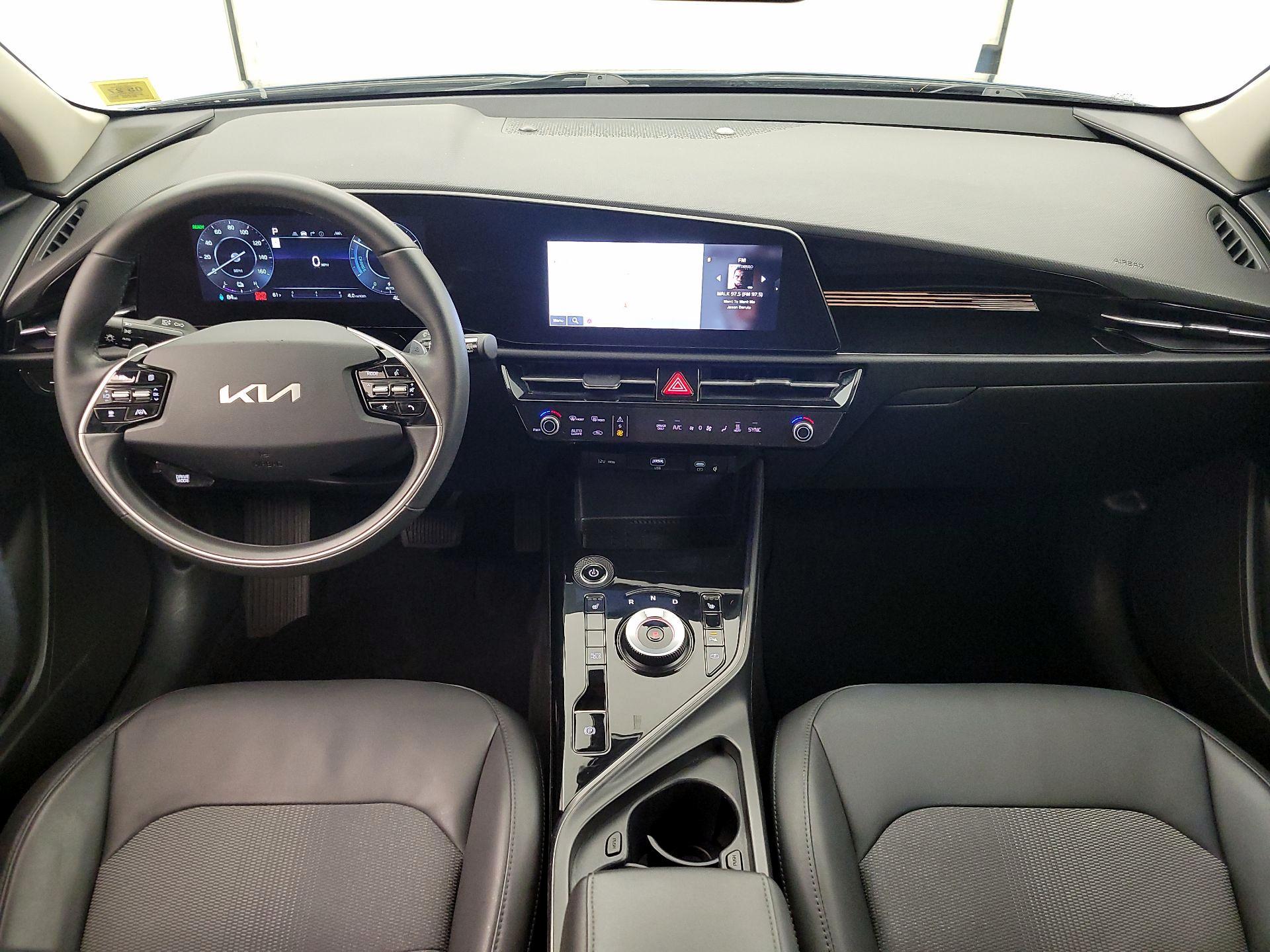 Thumbnail: 2023 Kia Niro - 9