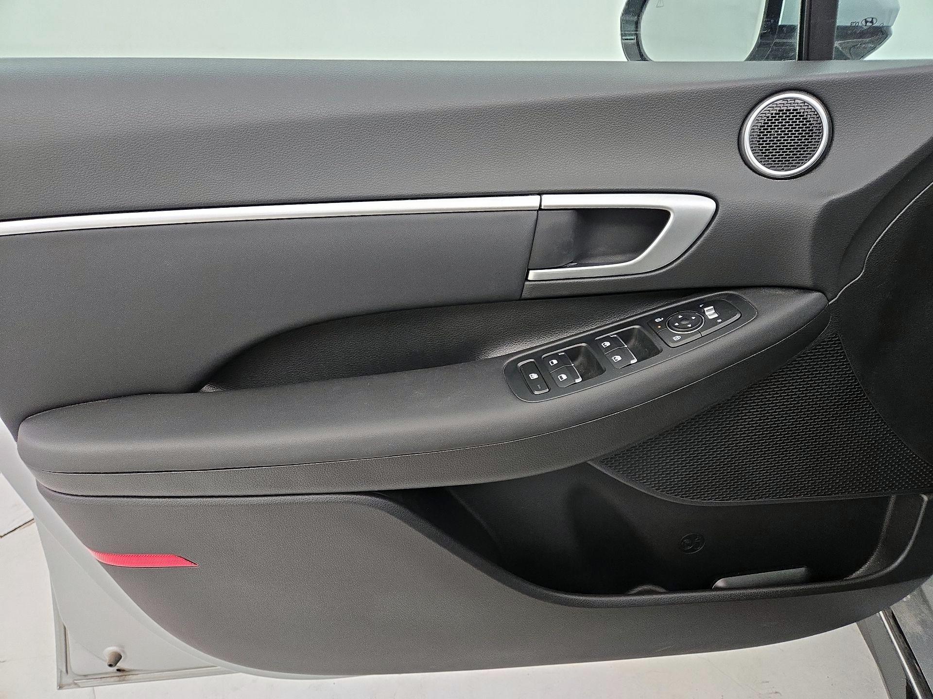 Thumbnail: 2026 Hyundai Sonata - 12