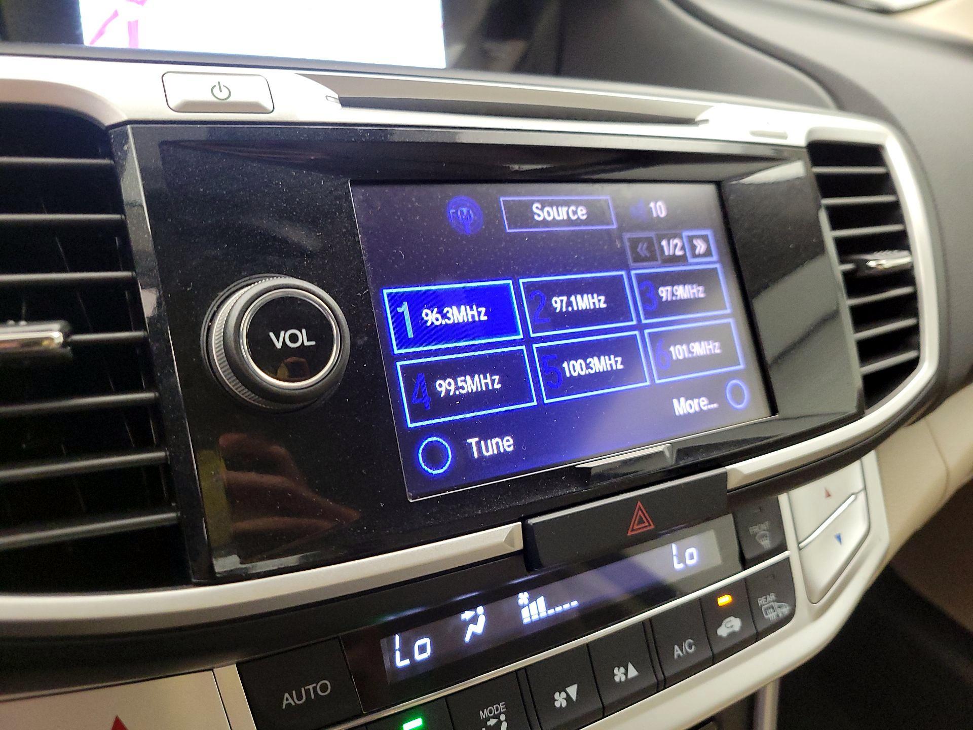 Thumbnail: 2014 Honda Accord - 16