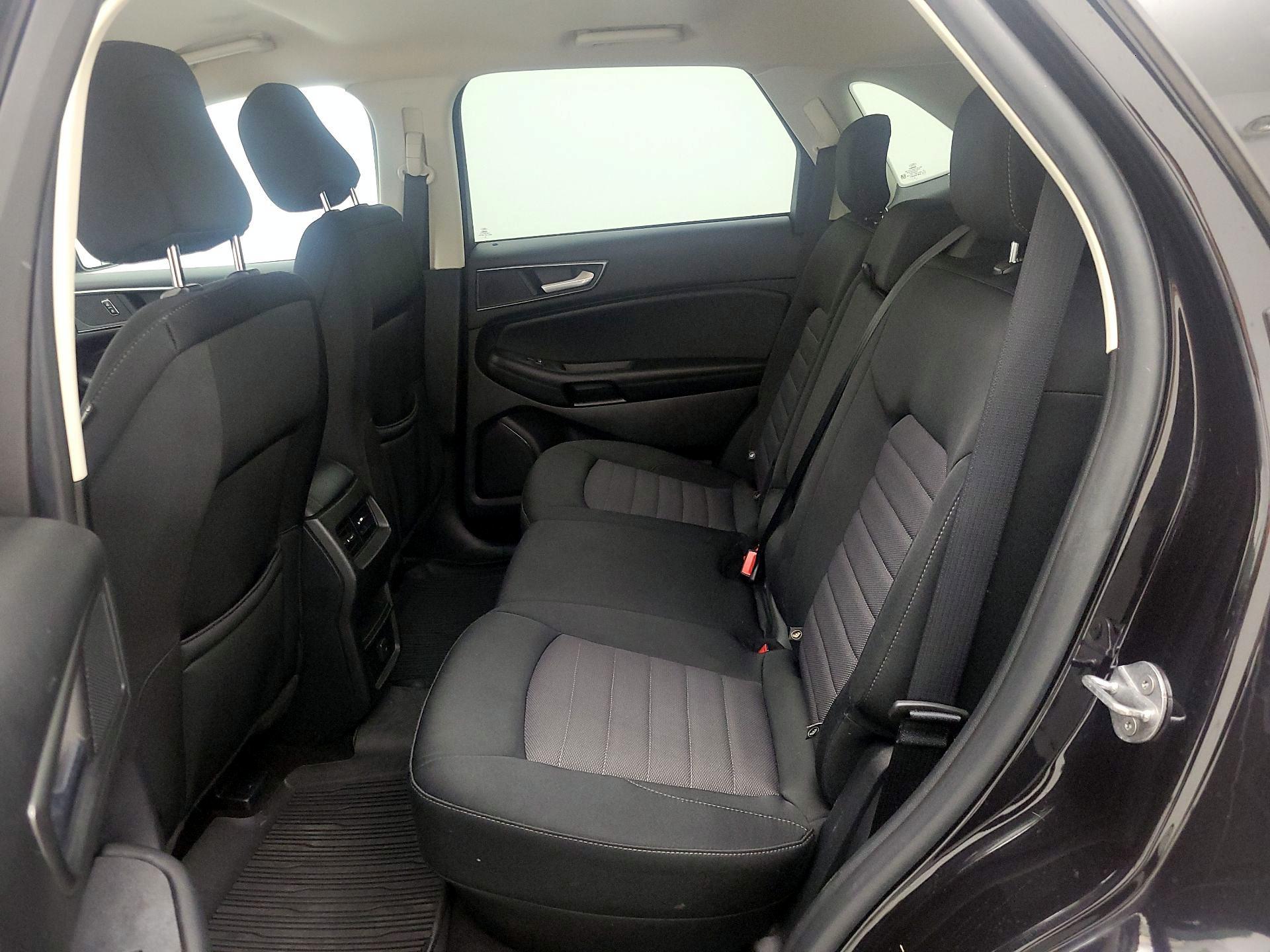Thumbnail: 2020 Ford Edge - 19