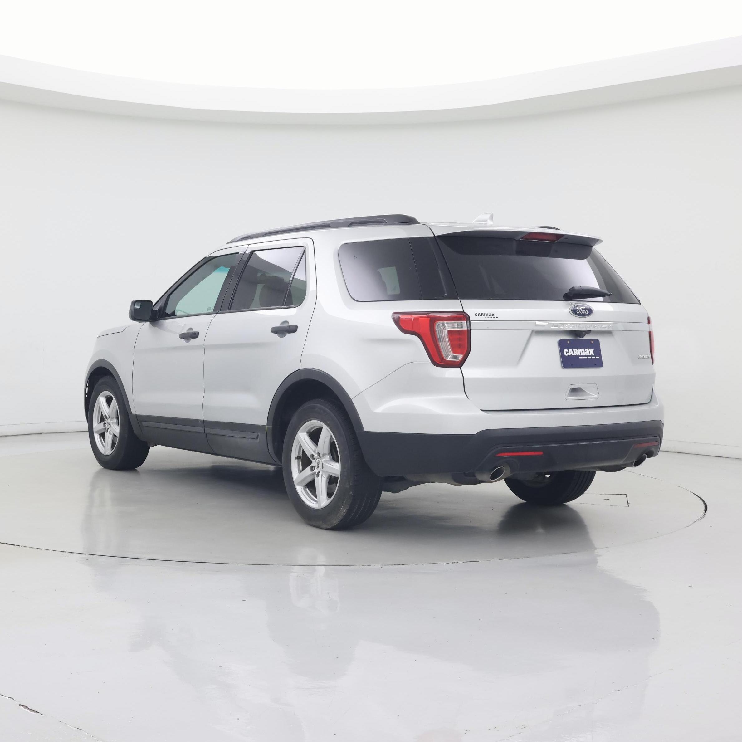 Thumbnail: 2016 Ford Explorer - 2