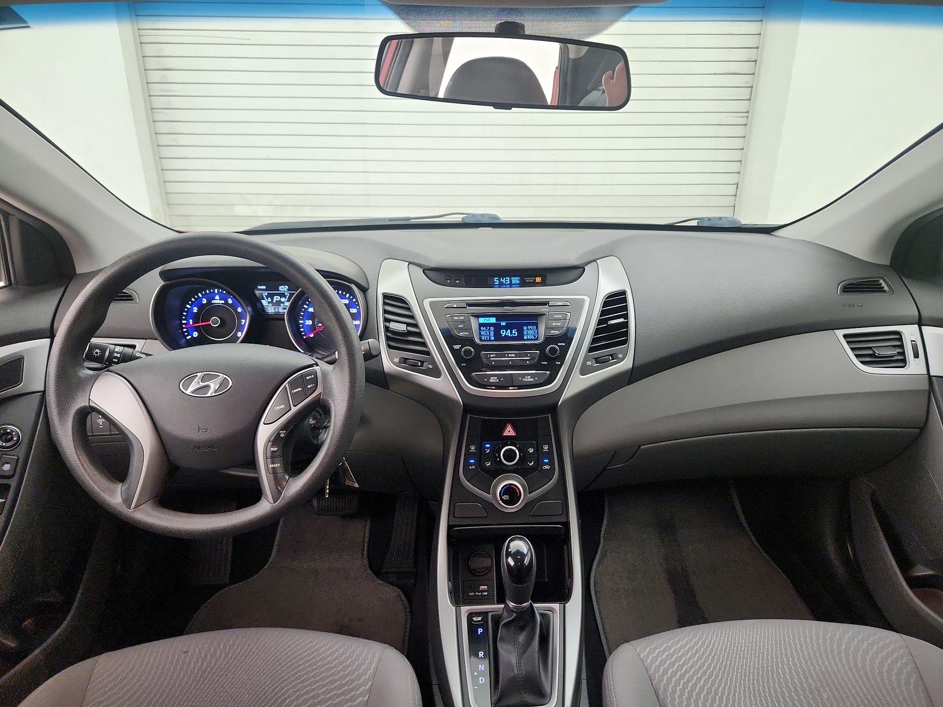 Thumbnail: 2015 Hyundai Elantra - 9
