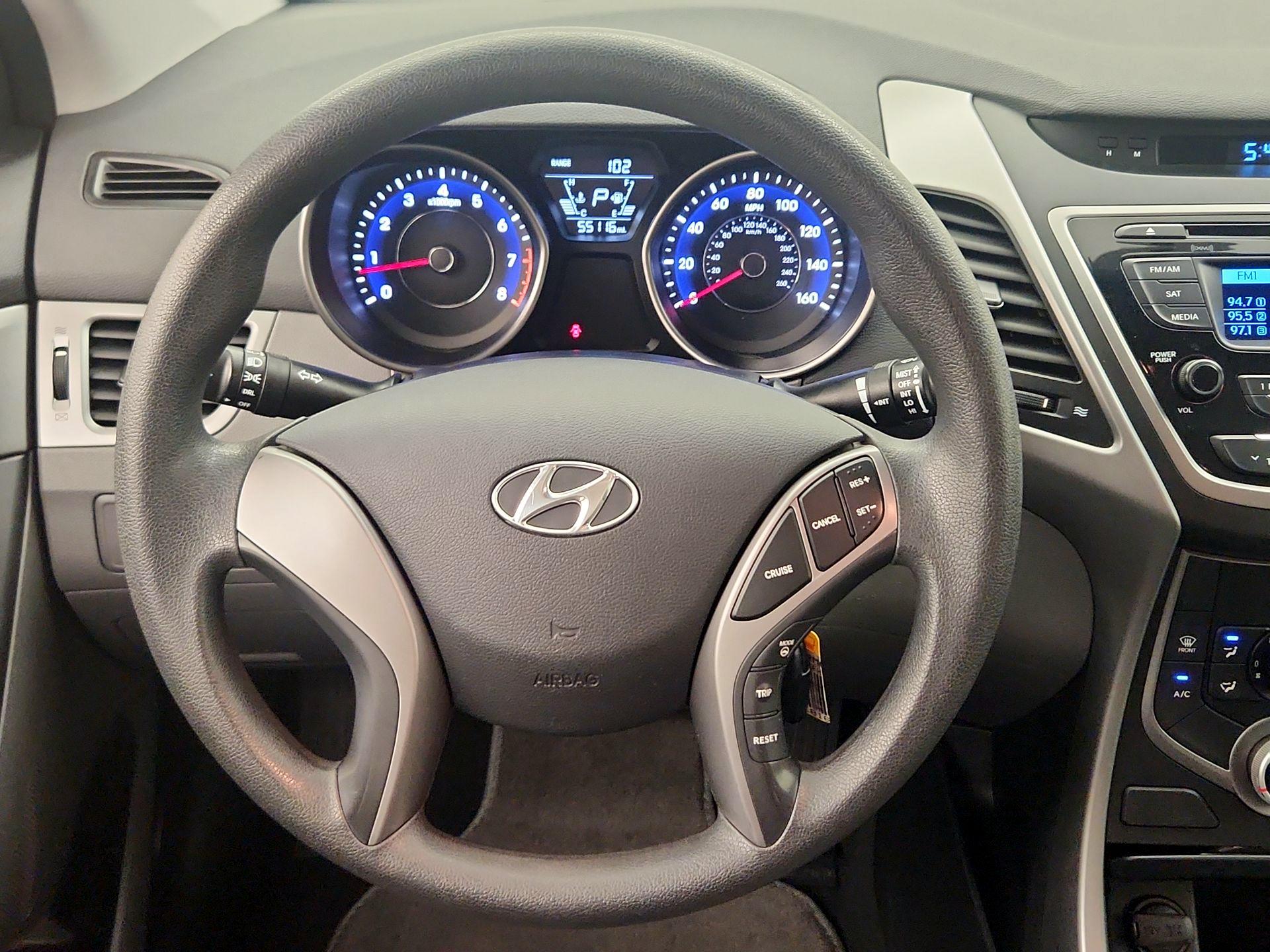 Thumbnail: 2015 Hyundai Elantra - 10