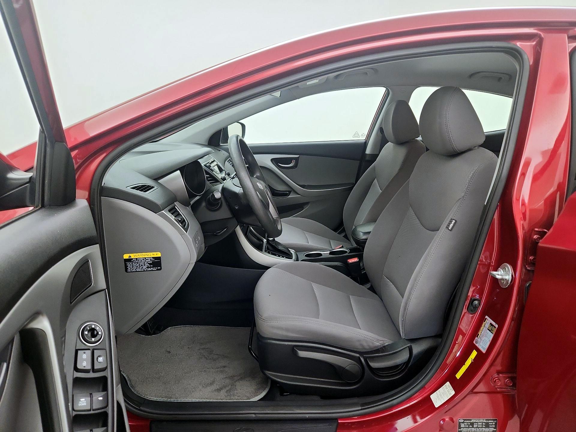 Thumbnail: 2015 Hyundai Elantra - 11