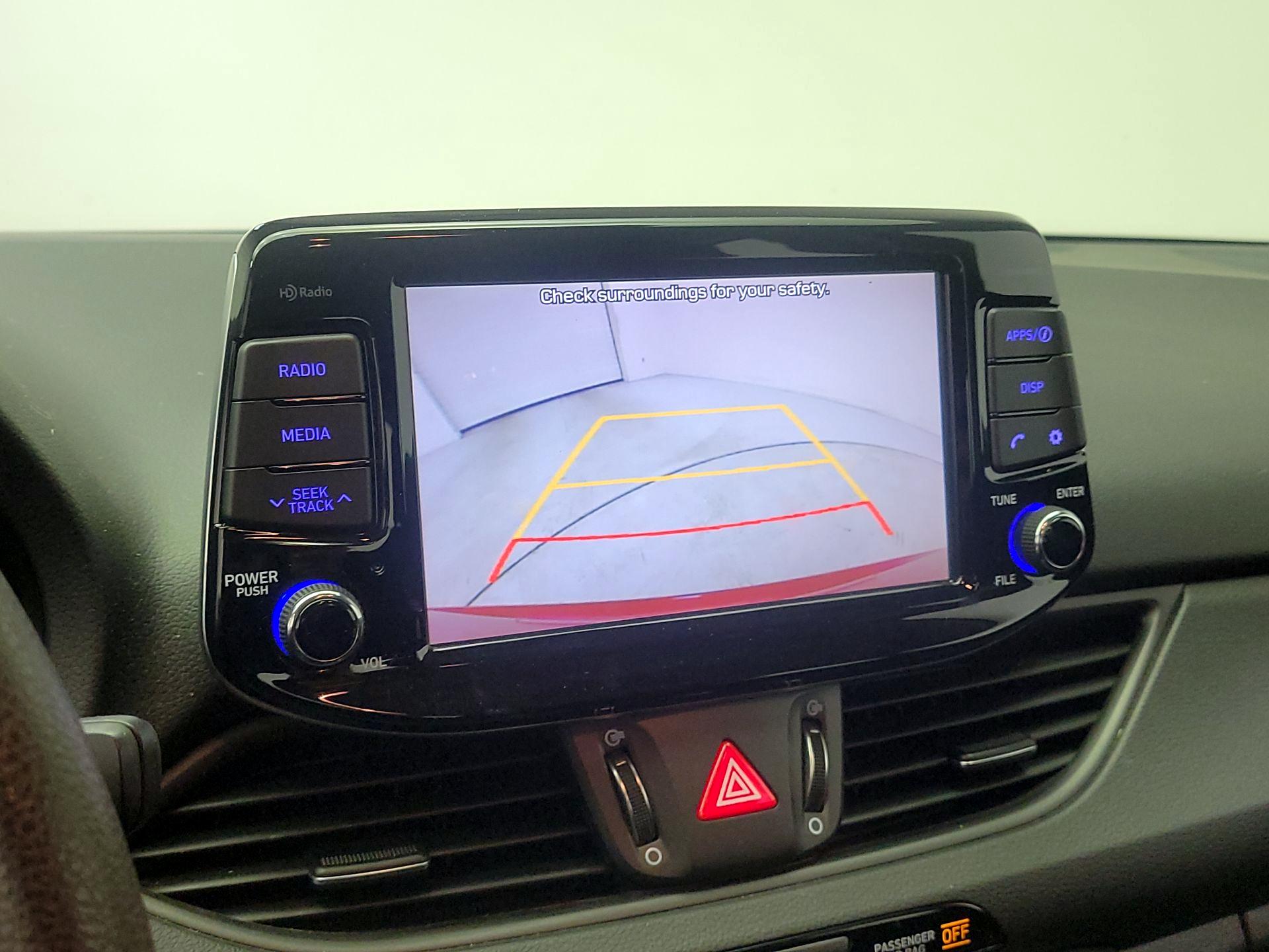 Thumbnail: 2020 Hyundai Elantra - 12