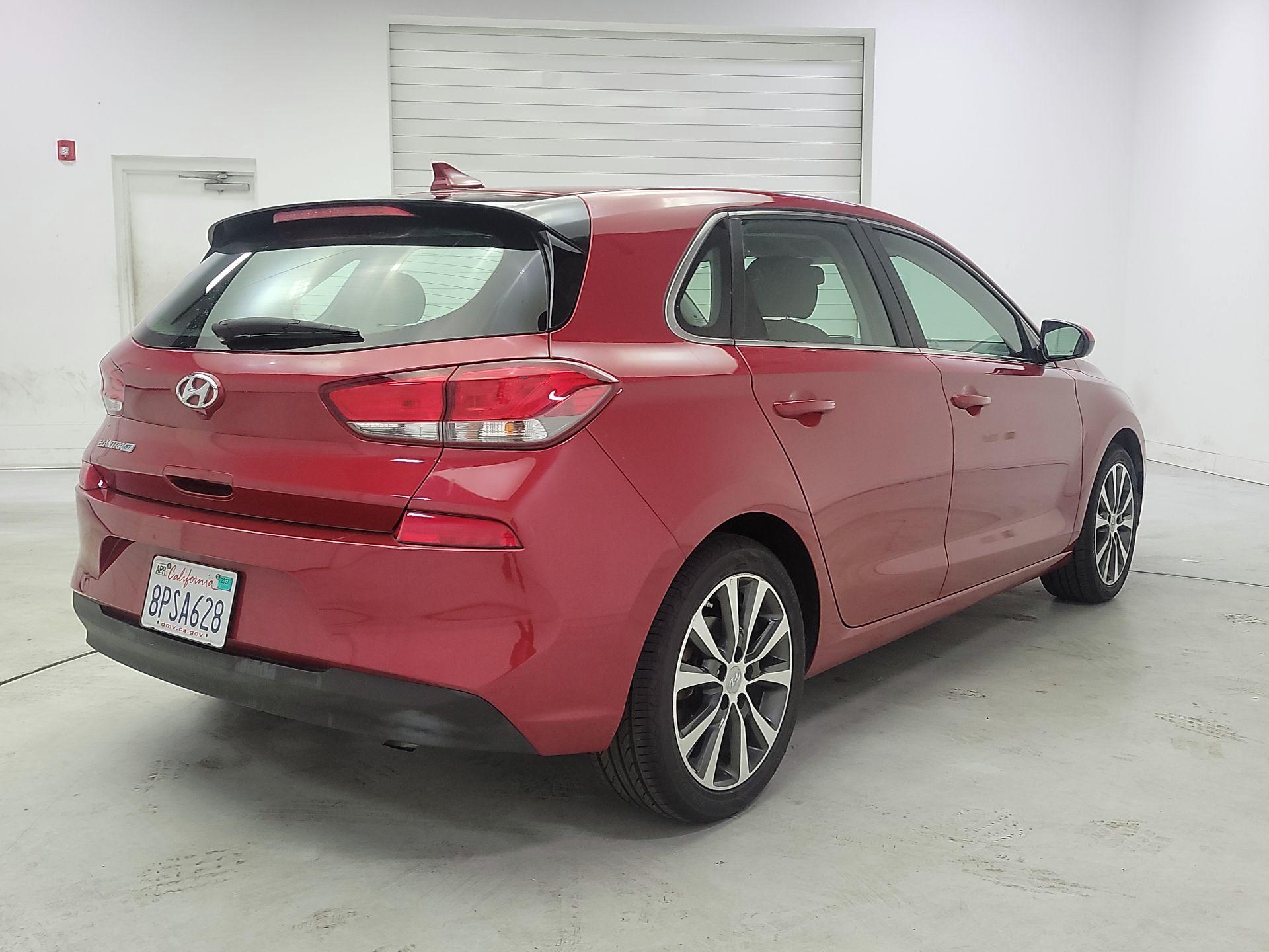 Thumbnail: 2020 Hyundai Elantra - 5