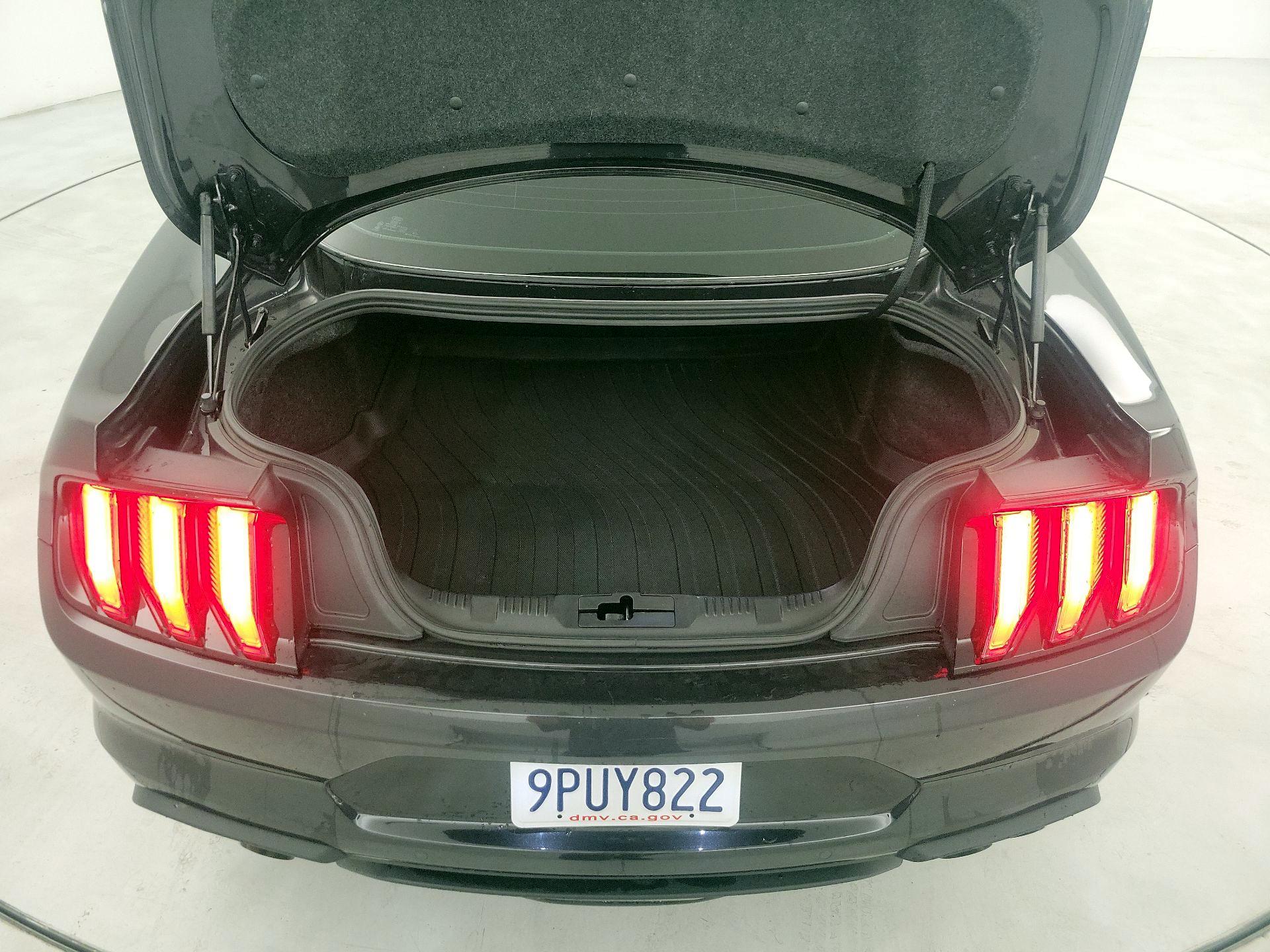 Thumbnail: 2022 Ford Mustang - 19