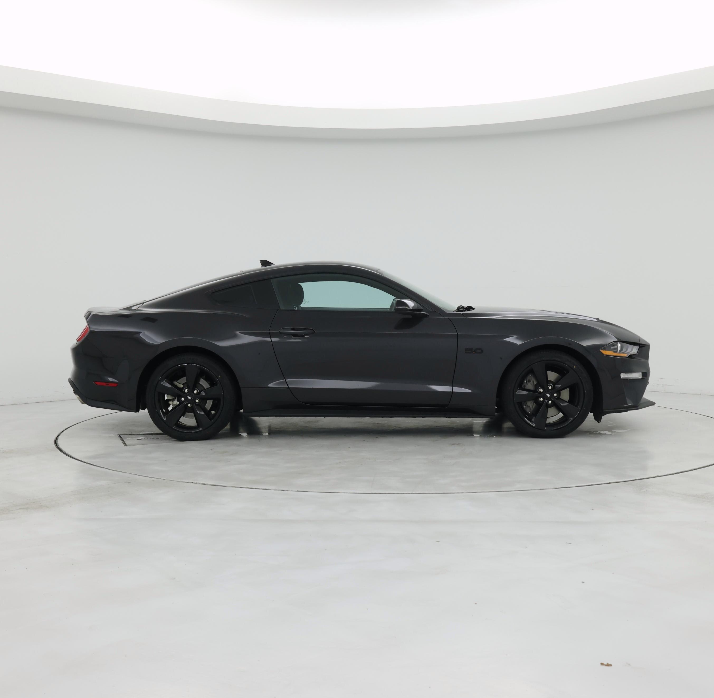 Thumbnail: 2022 Ford Mustang - 7