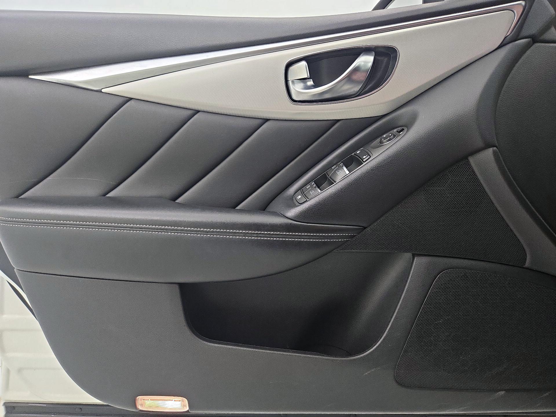 Thumbnail: 2019 INFINITI Q50 - 12