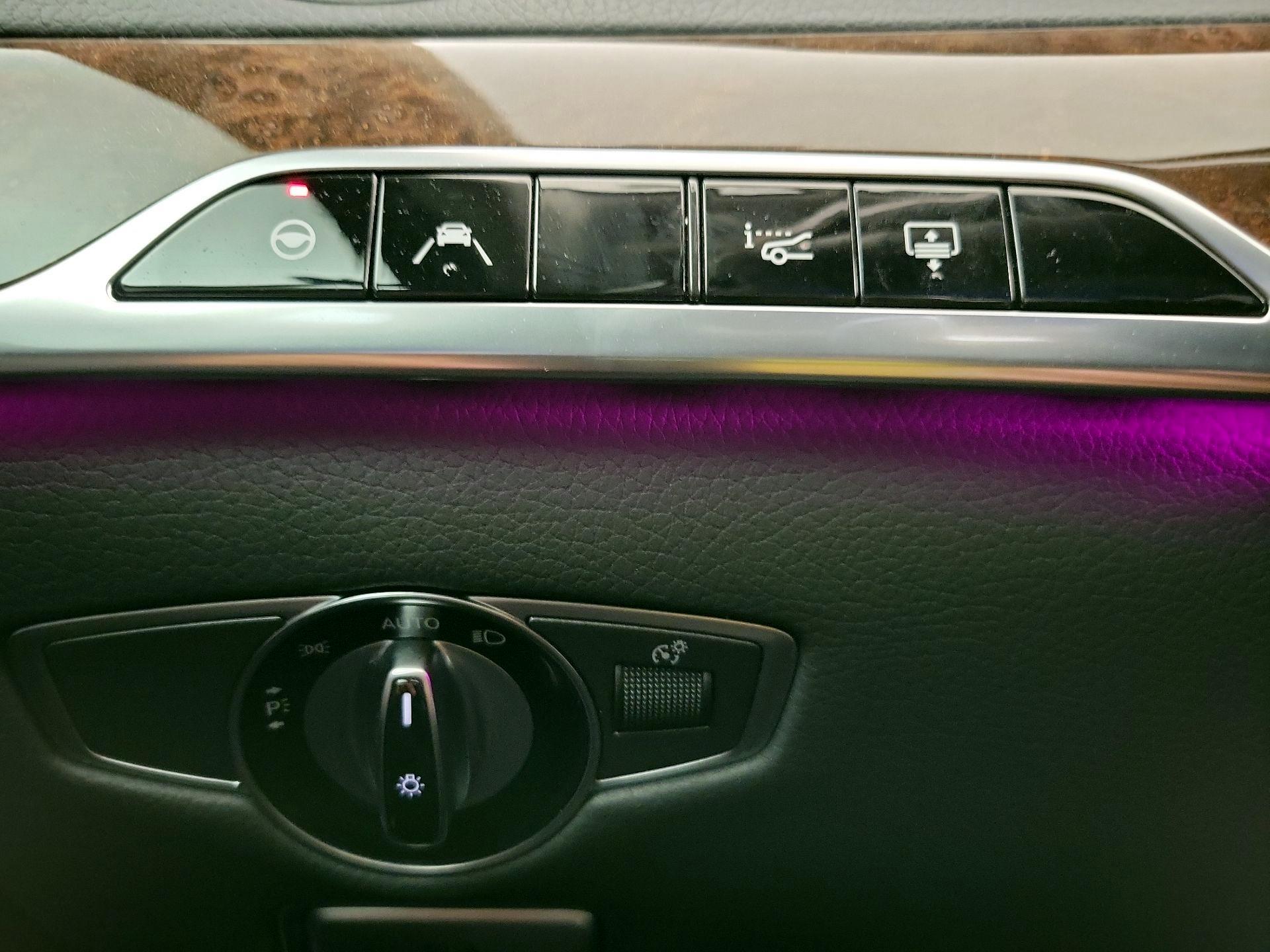 Thumbnail: 2019 Mercedes-Benz S-Class - 13