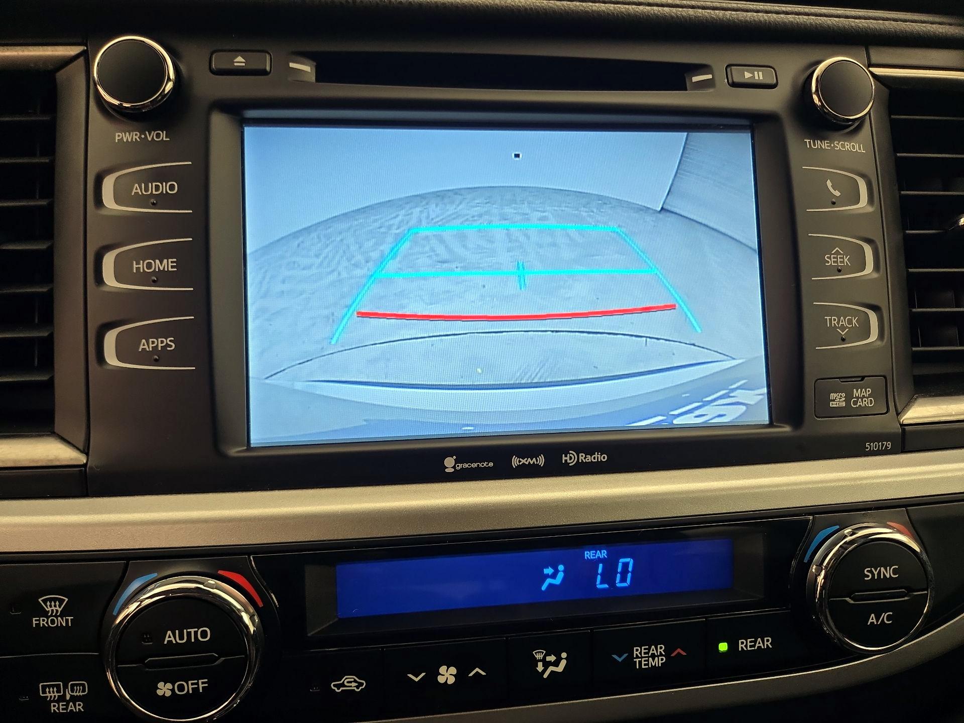 Thumbnail: 2018 Toyota Highlander - 14
