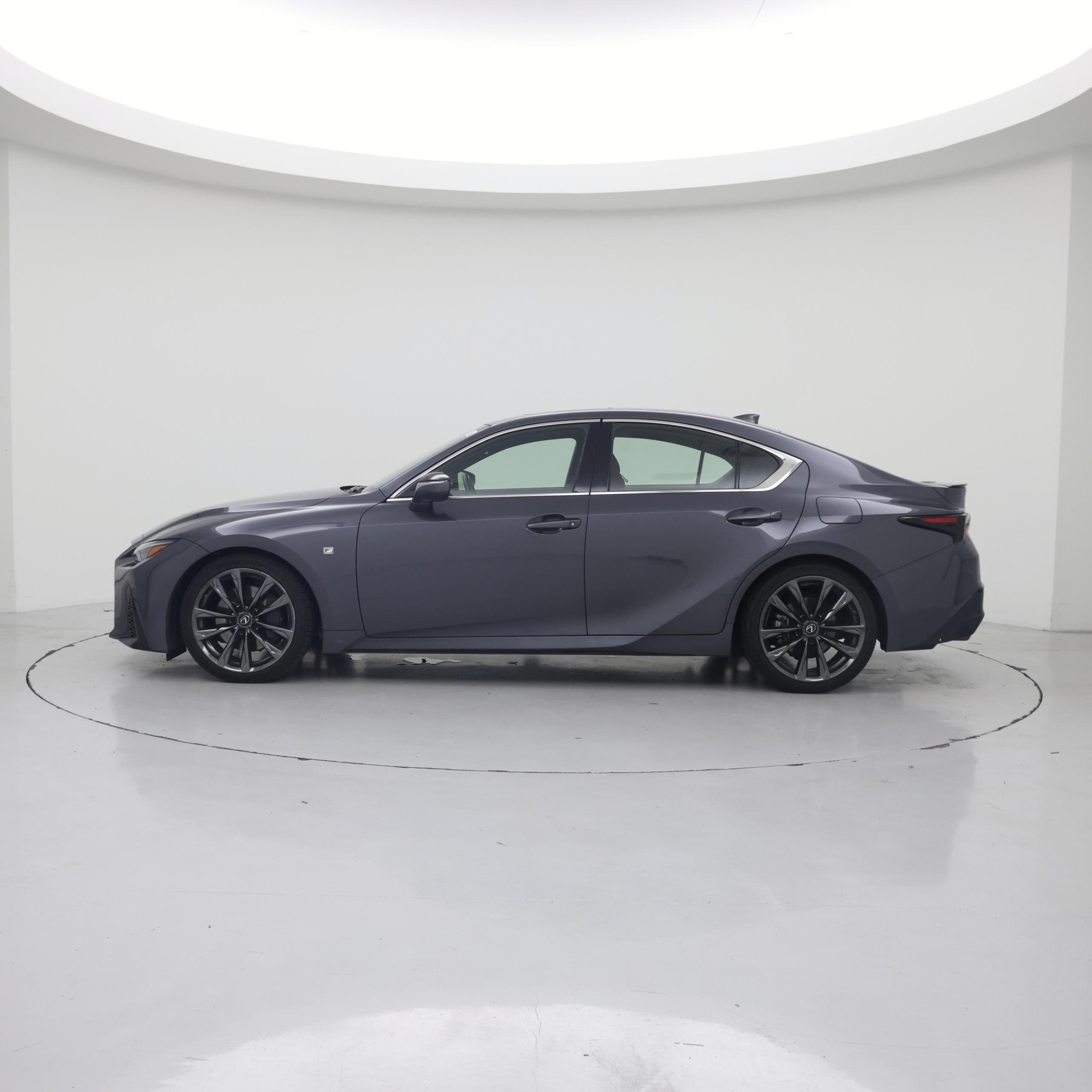 Thumbnail: 2022 Lexus IS - 3