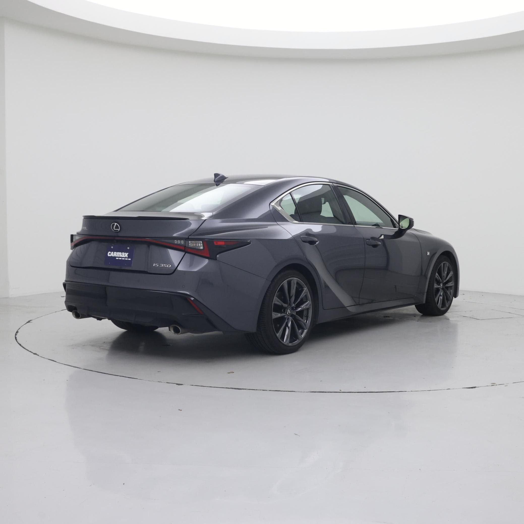 Thumbnail: 2022 Lexus IS - 8
