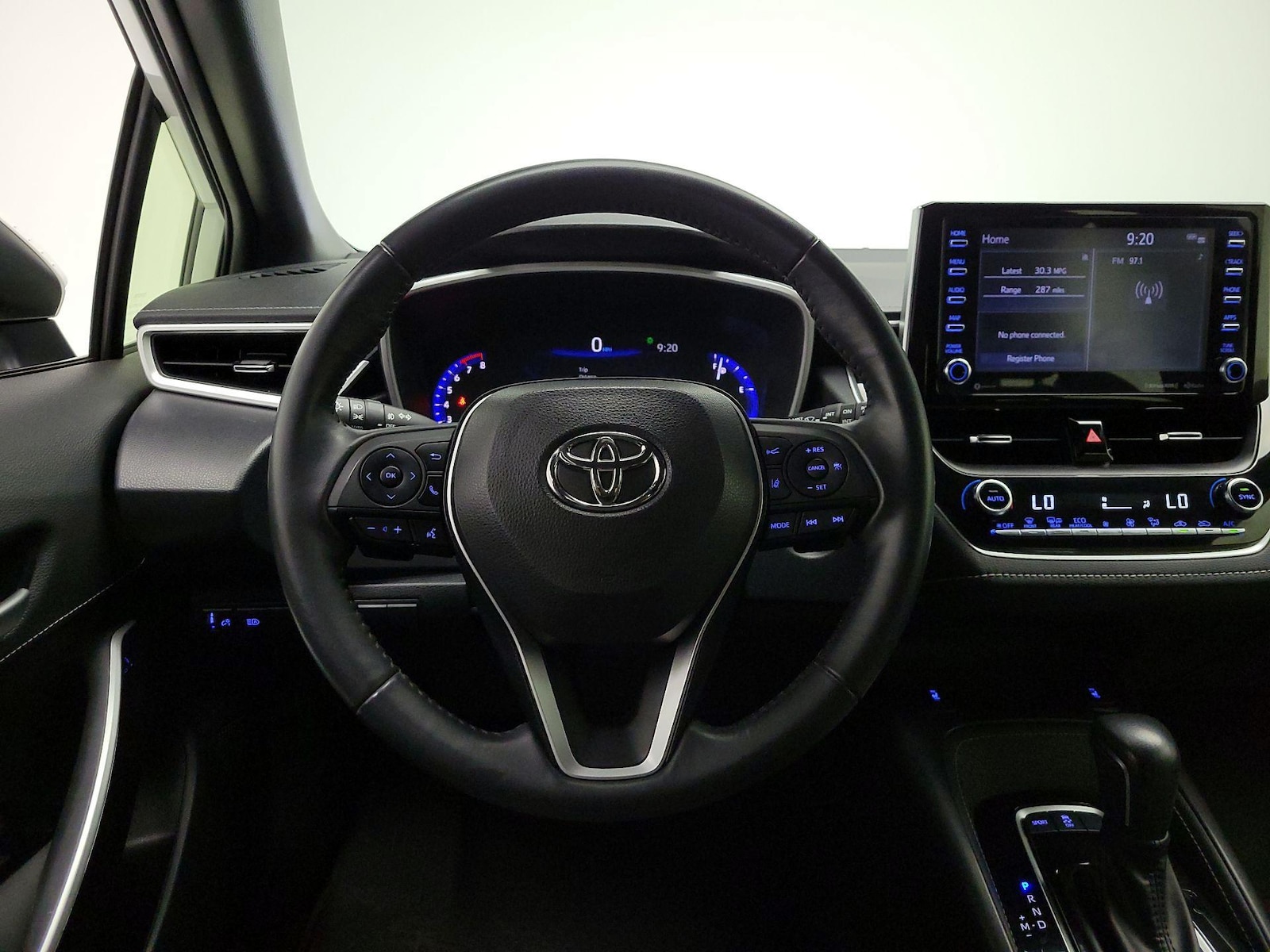 2022 Toyota Corolla Hatchback XSE - Photo 11