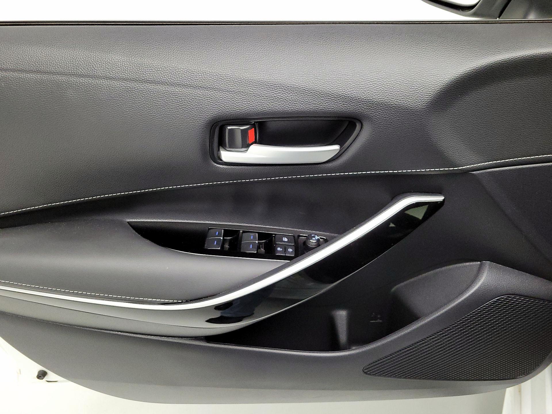 Thumbnail: 2022 Toyota Corolla - 12