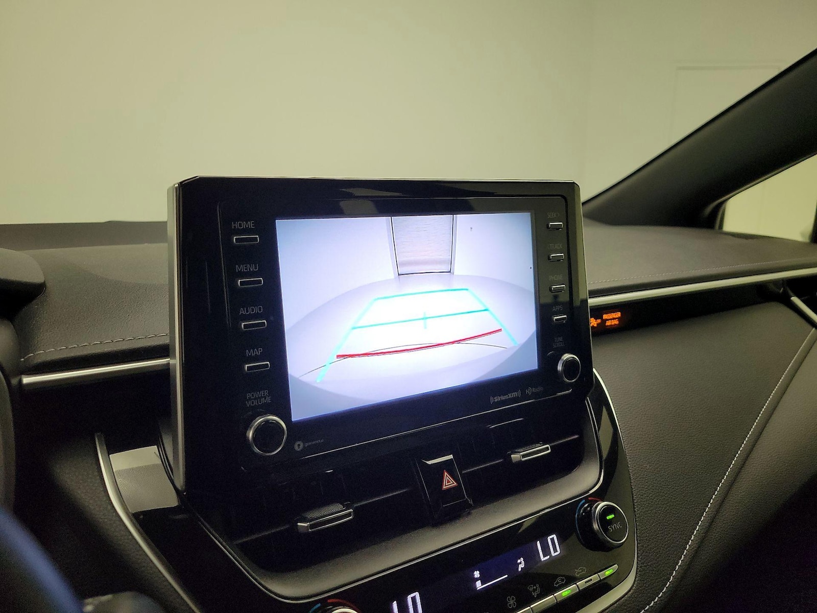 2022 Toyota Corolla Hatchback XSE - Photo 14