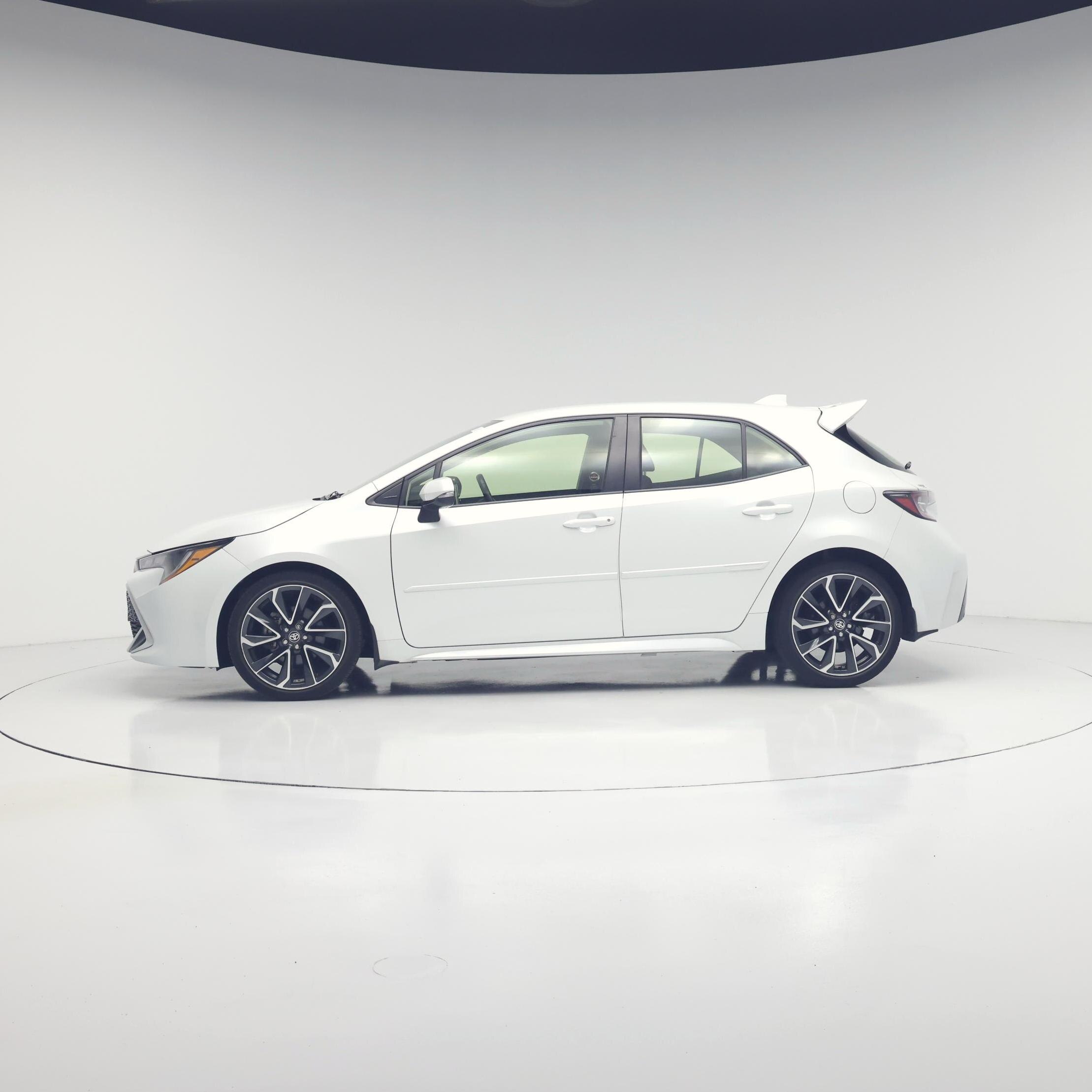 Thumbnail: 2022 Toyota Corolla - 3
