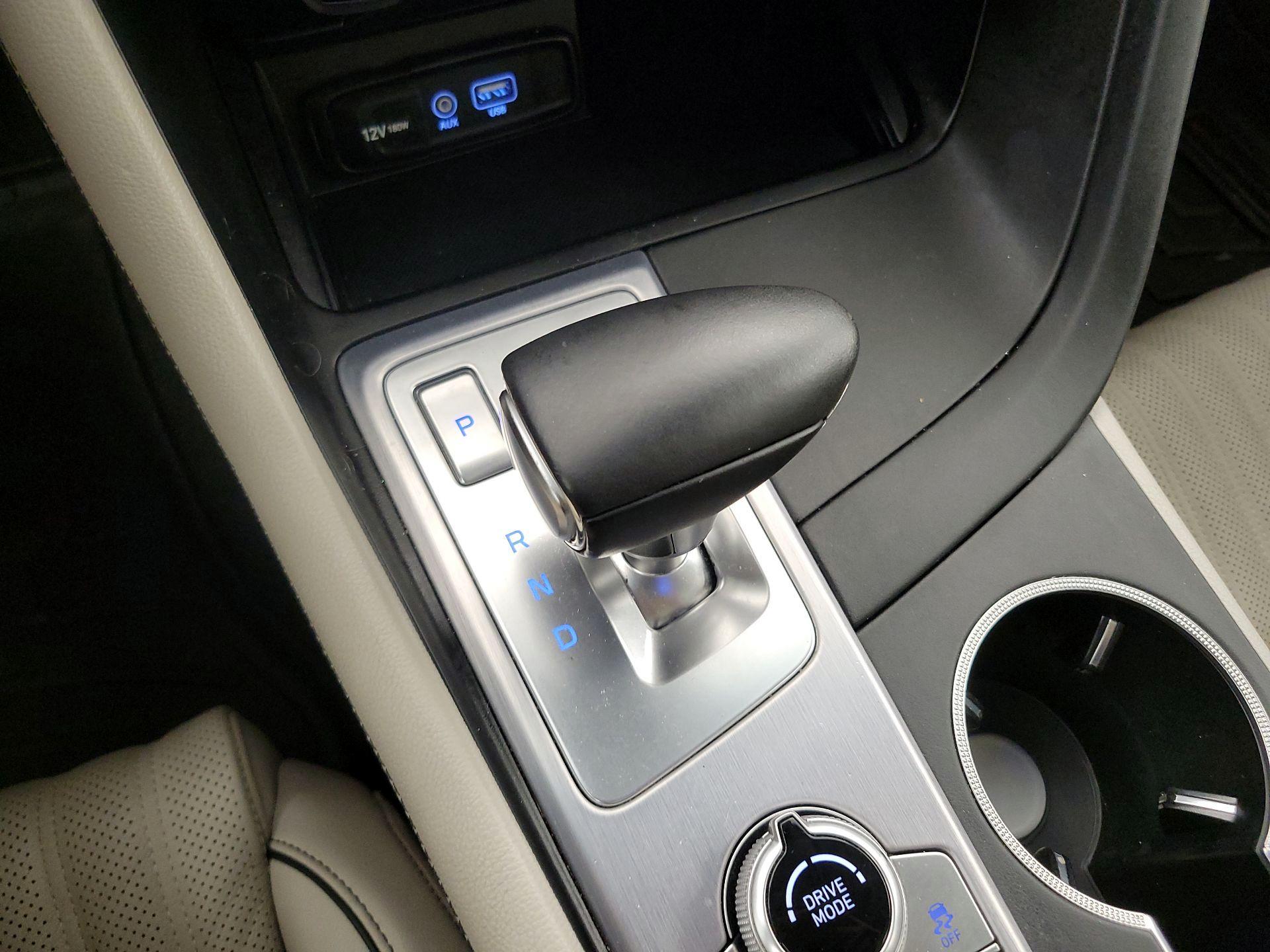 Thumbnail: 2020 Genesis G70 - 18