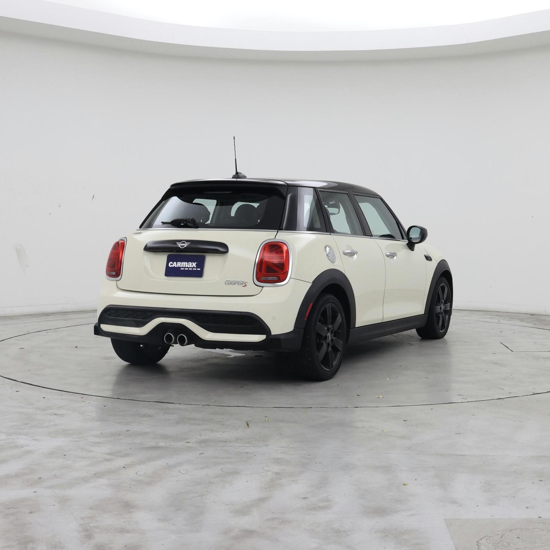 Thumbnail: 2022 MINI Cooper Hardtop - 8