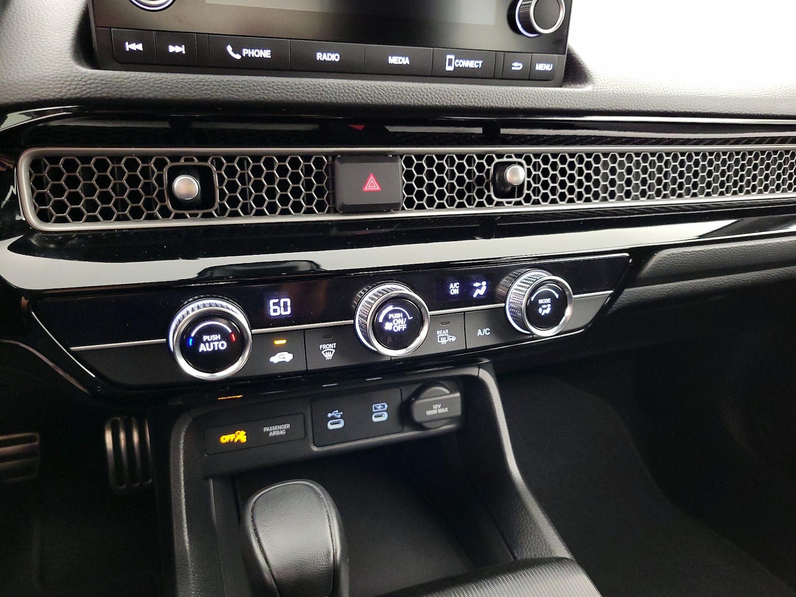 2025 Honda Civic Sport - Photo 17