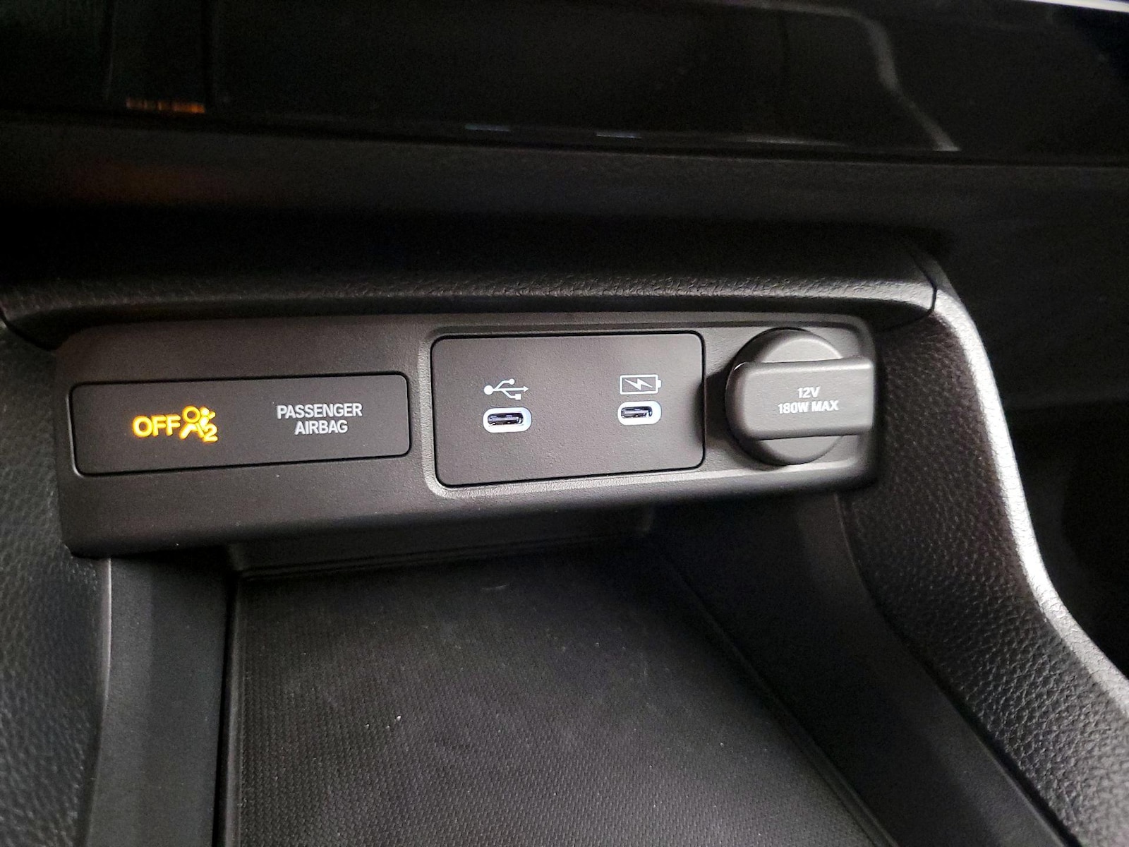2025 Honda Civic Sport - Photo 19