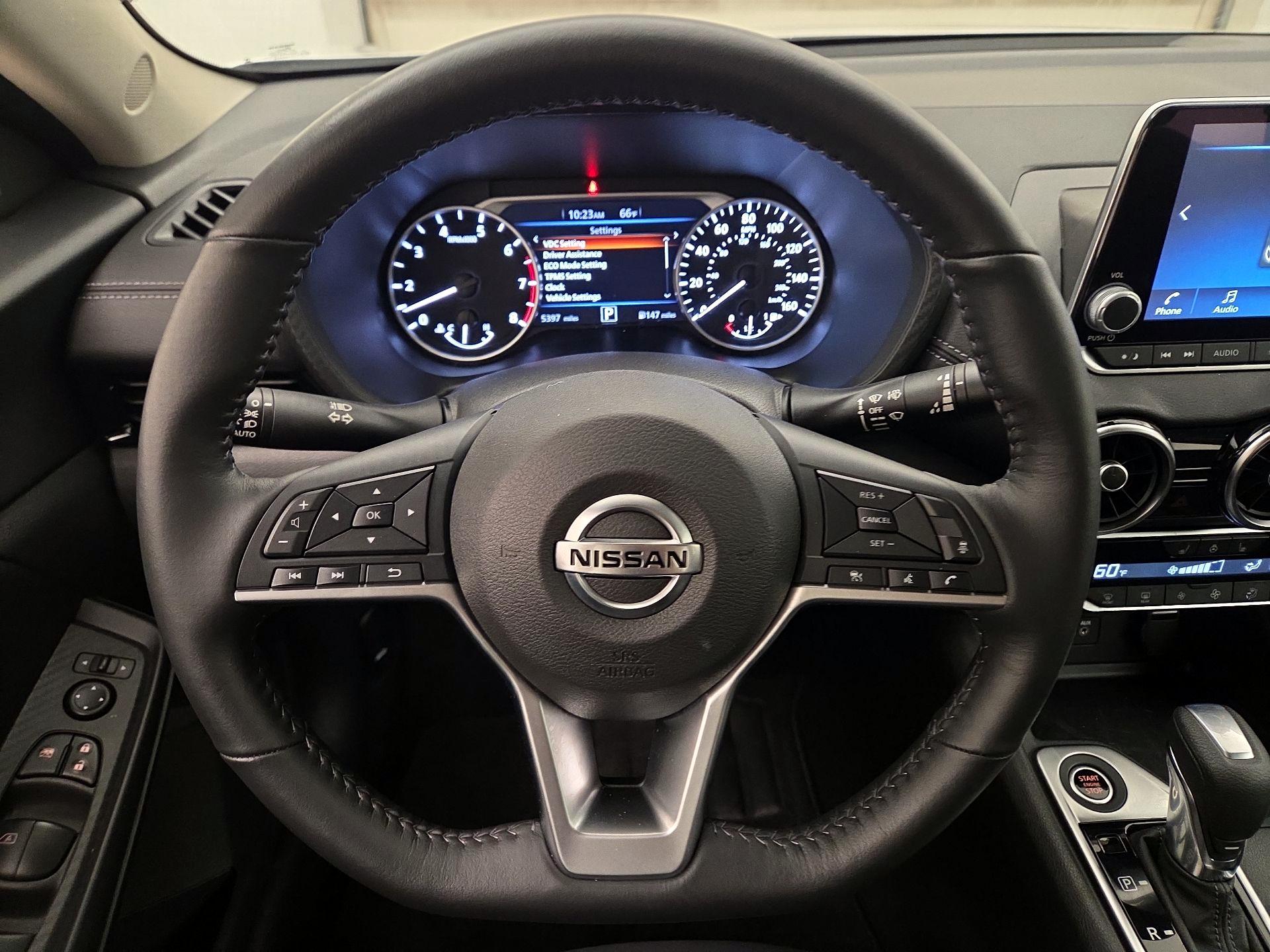 Thumbnail: 2023 Nissan Sentra - 10