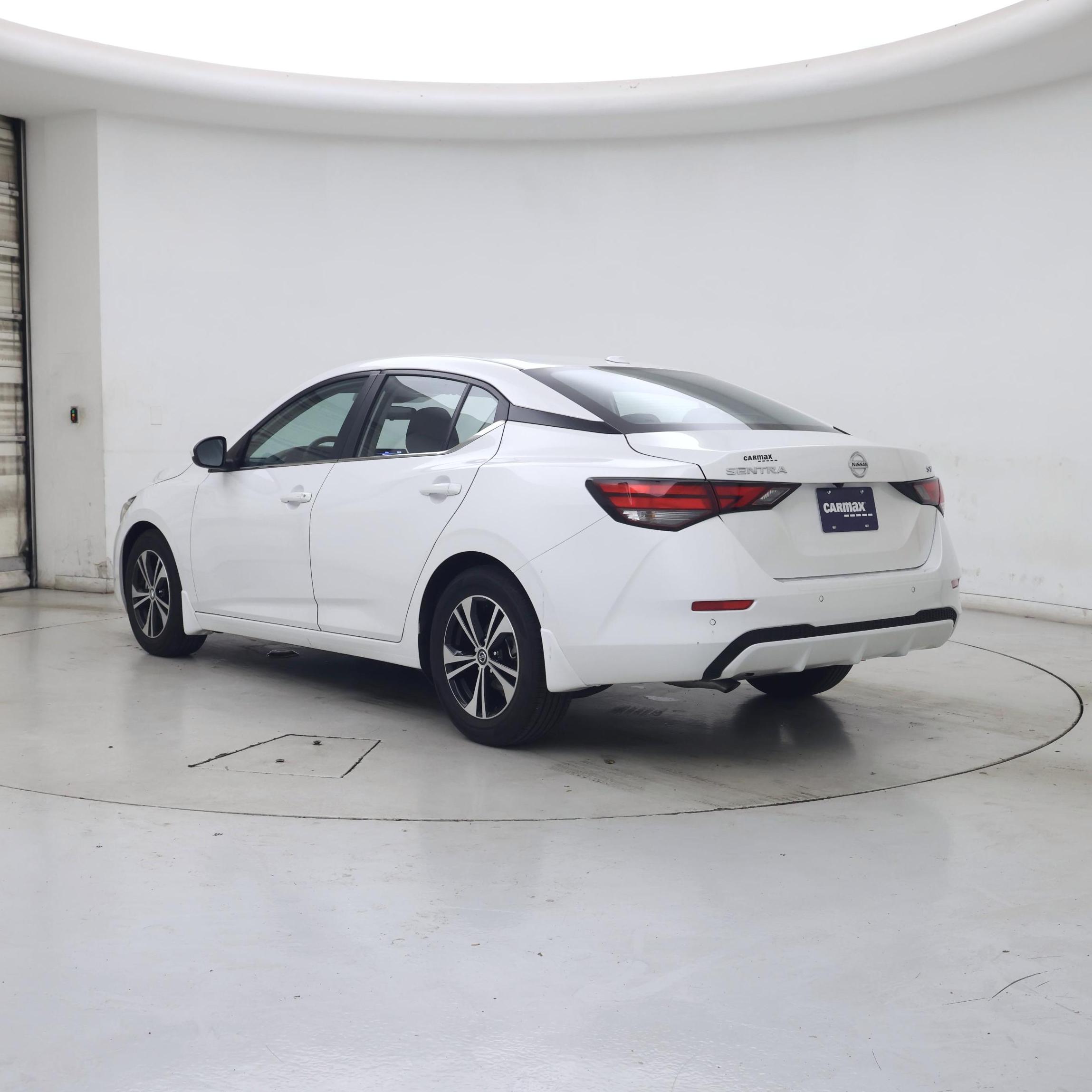 Thumbnail: 2023 Nissan Sentra - 2