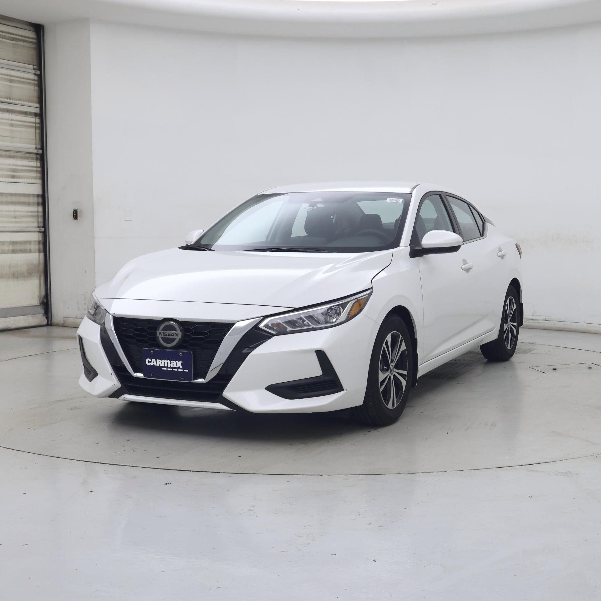 Thumbnail: 2023 Nissan Sentra - 4